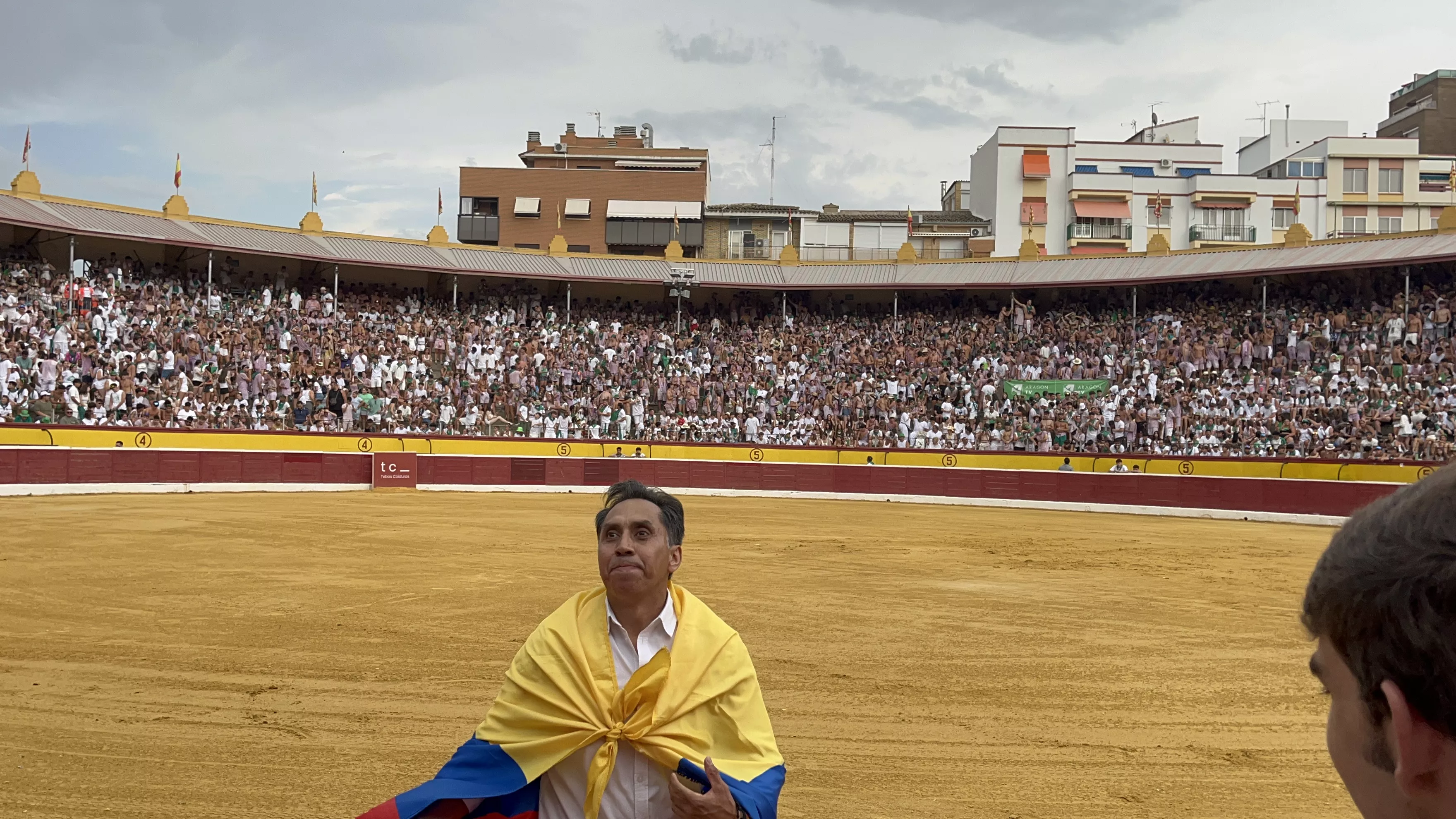 Imágenes de la becerrada de las peñas 2025