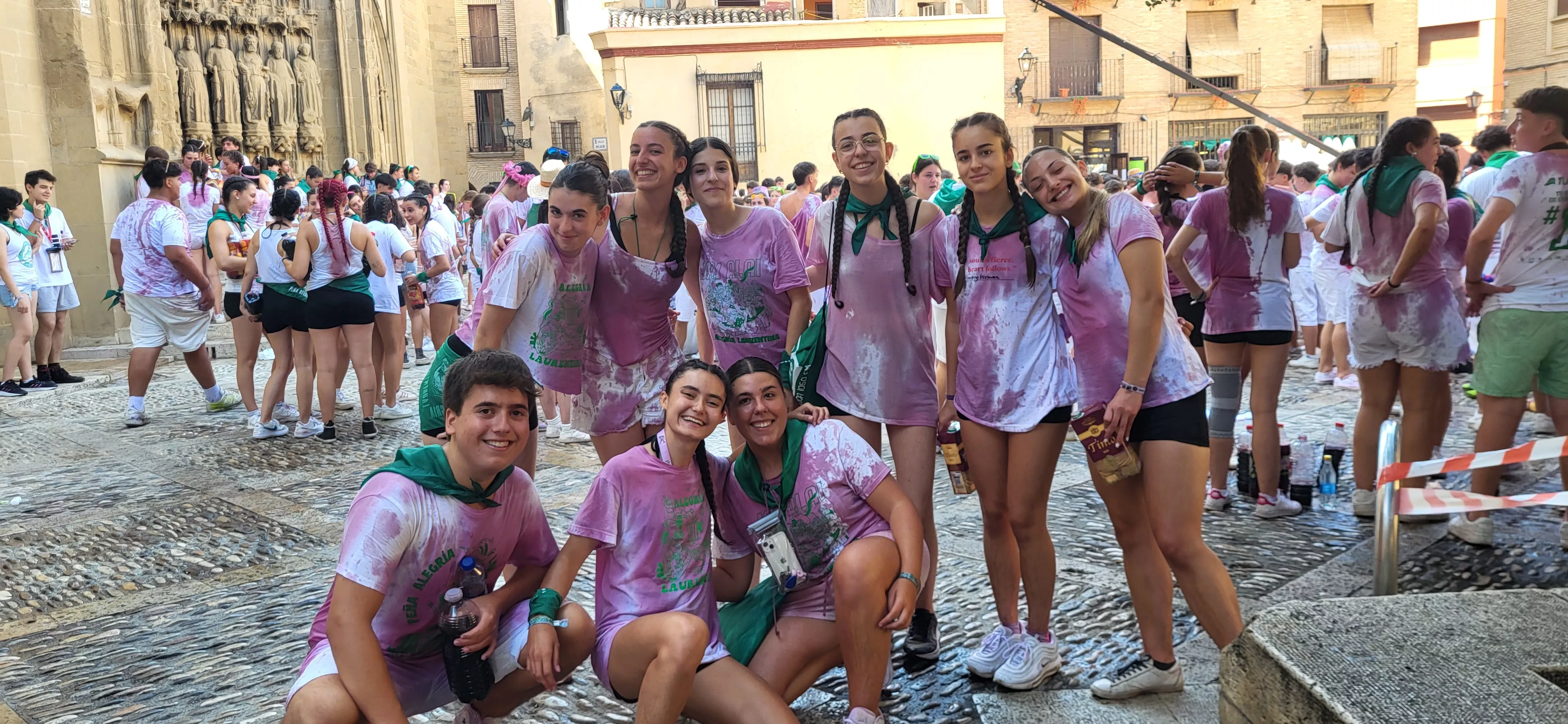 Cohete anunciador de las fiestas de San Lorenzo en Huesca. Foto Mercedes Manterola