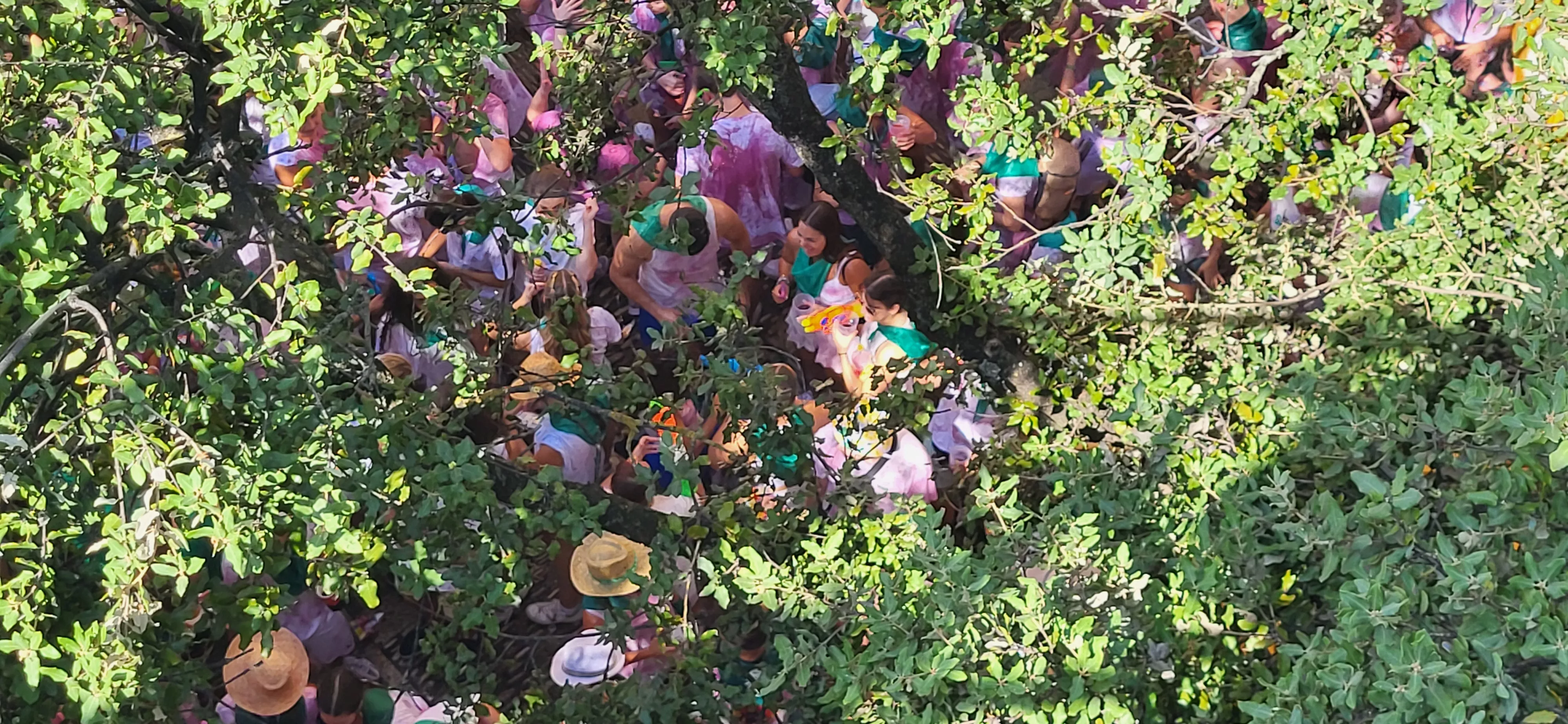 Cohete anunciador de las fiestas de San Lorenzo en Huesca. Foto Mercedes Manterola