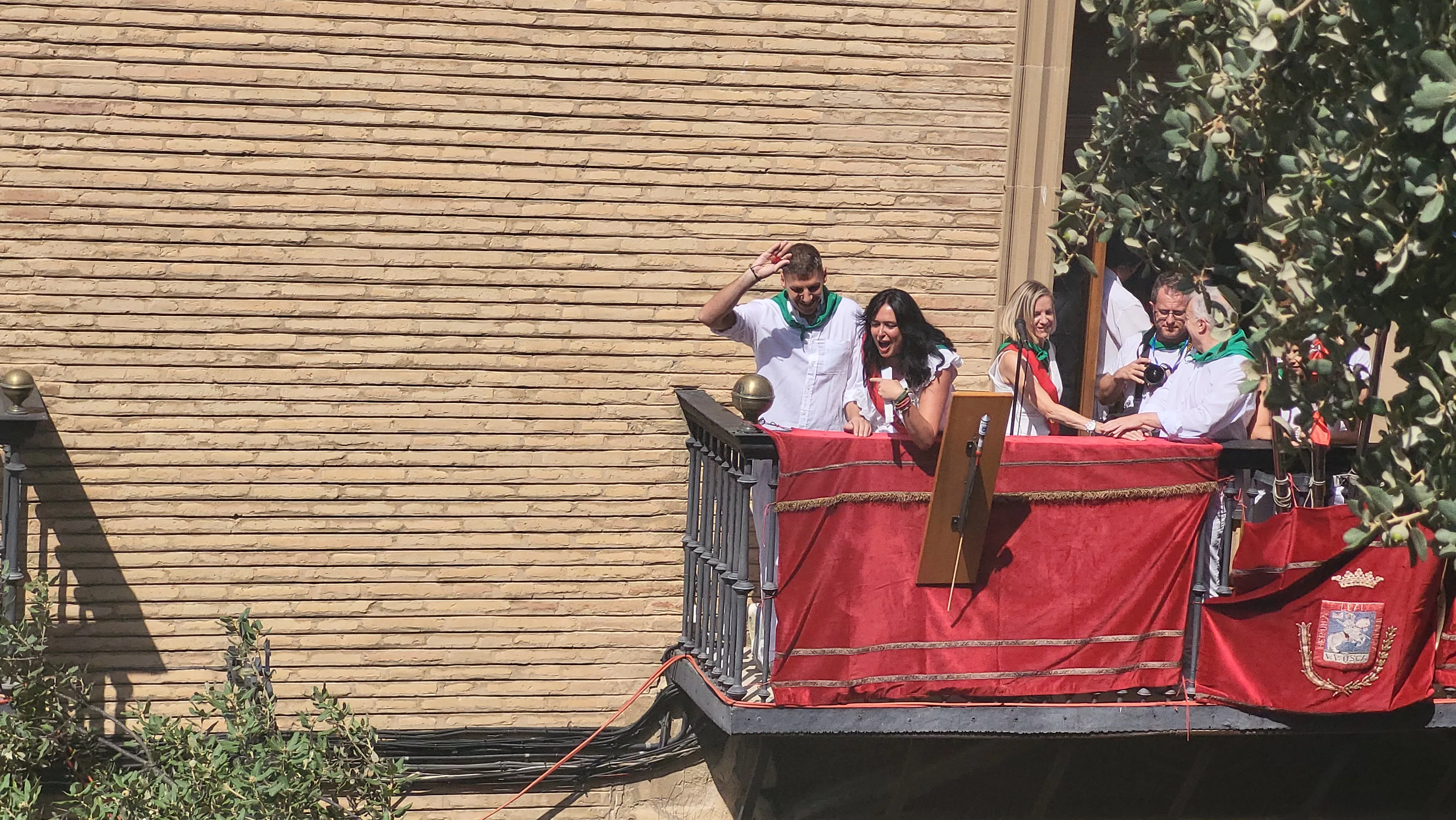 Cohete anunciador de las fiestas de San Lorenzo en Huesca. Foto Mercedes Manterola