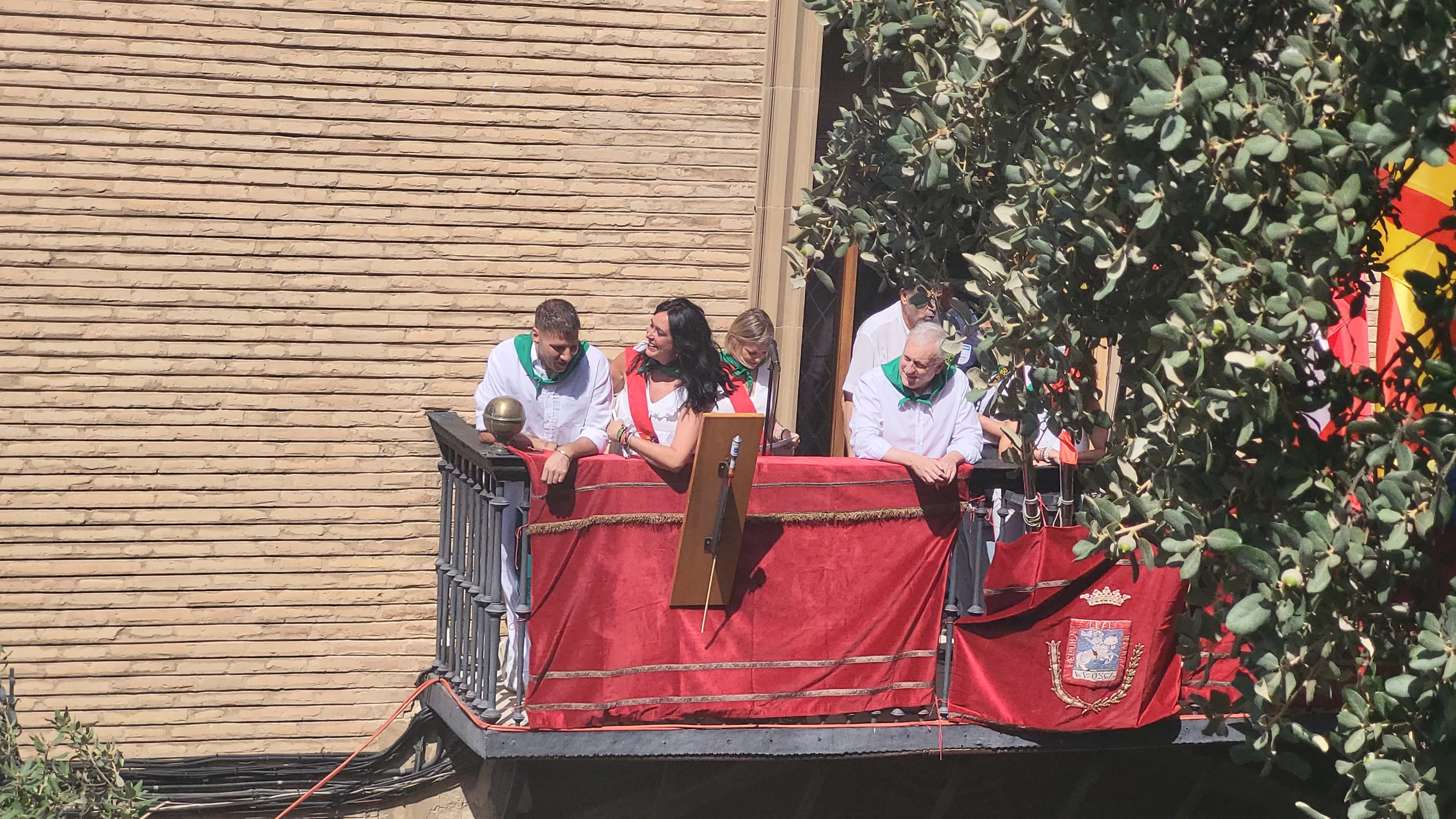 Cohete anunciador de las fiestas de San Lorenzo en Huesca. Foto Mercedes Manterola