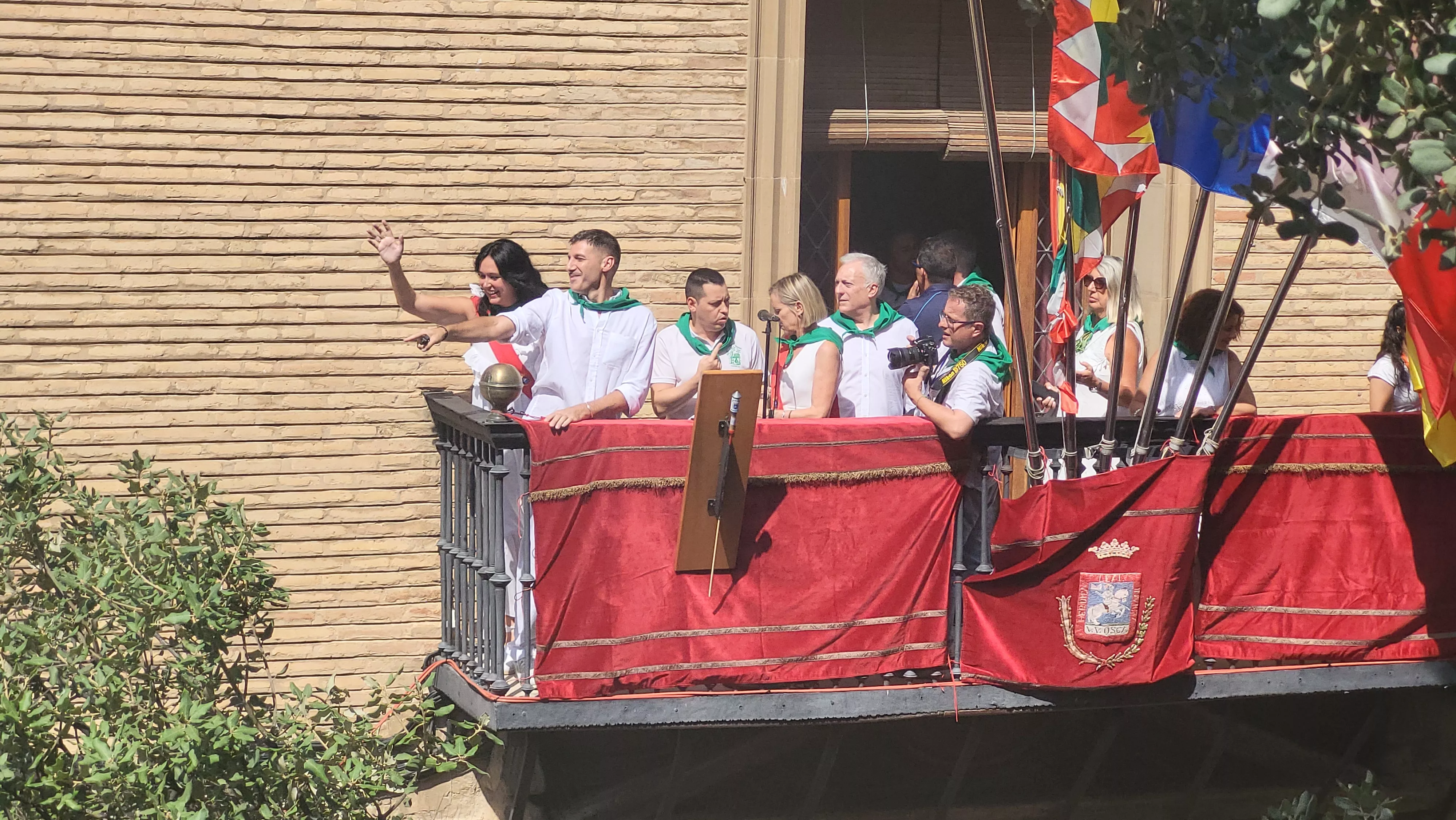 Cohete anunciador de las fiestas de San Lorenzo en Huesca. Foto Mercedes Manterola