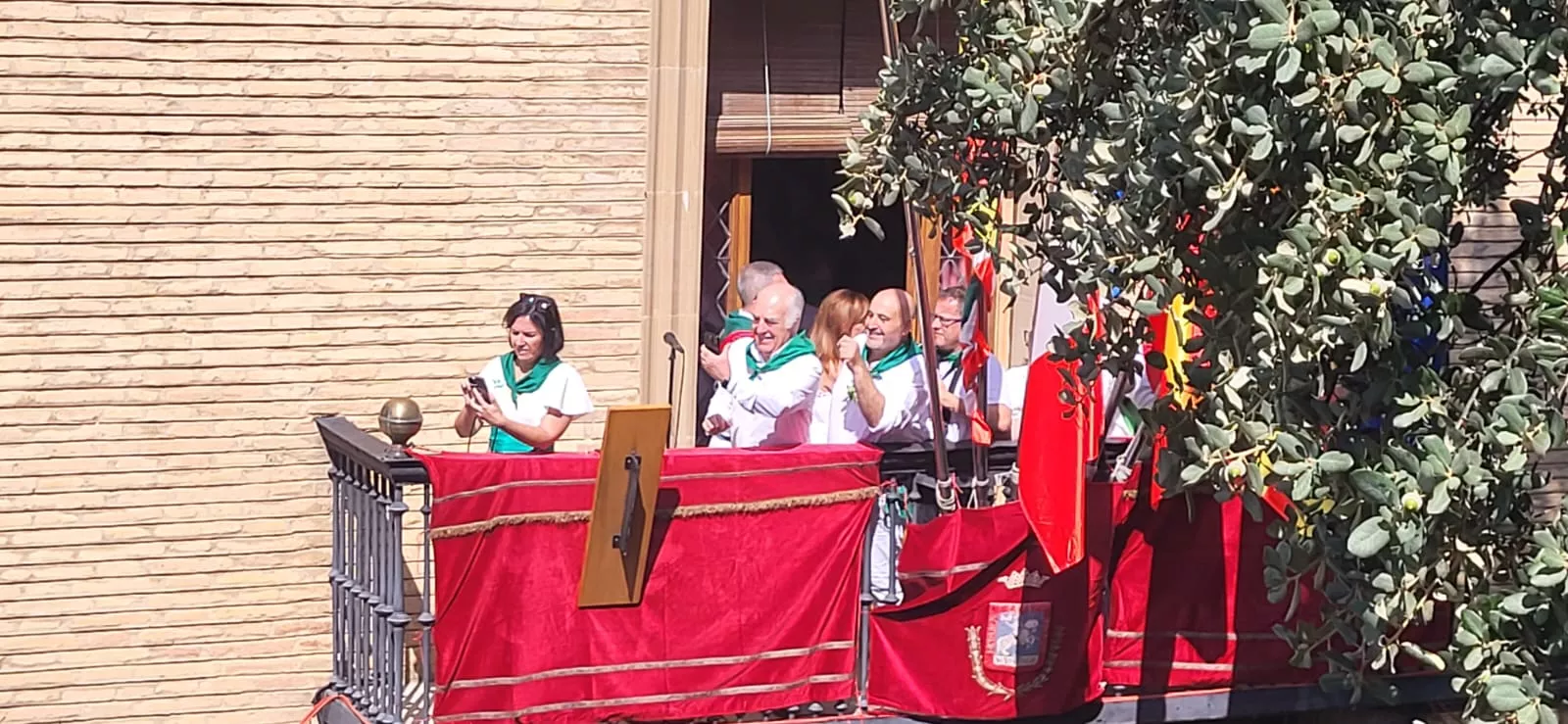 Cohete anunciador de las fiestas de San Lorenzo en Huesca. Foto Mercedes Manterola