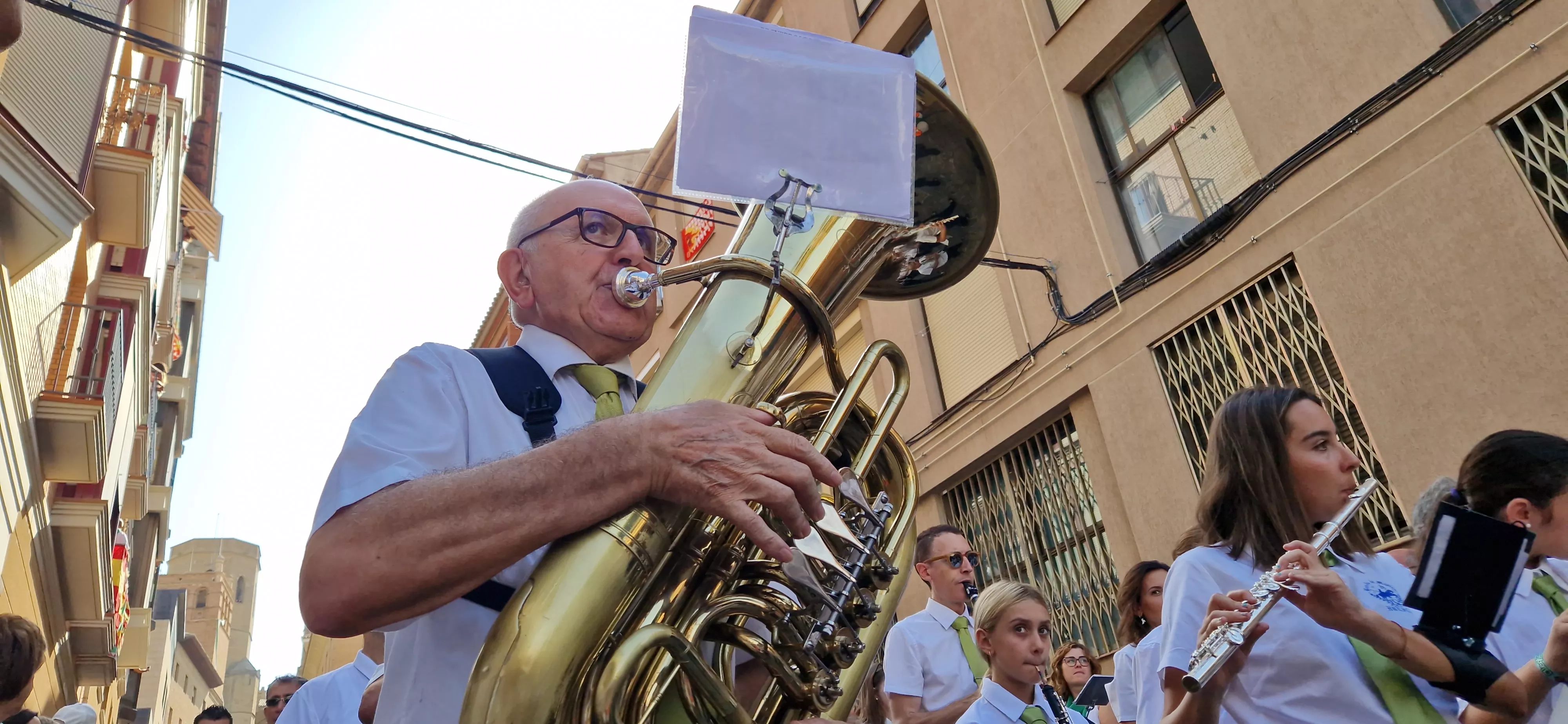 Banda de música en la Procesión de San Lorenzo 2025. Foto Myriam Martínez