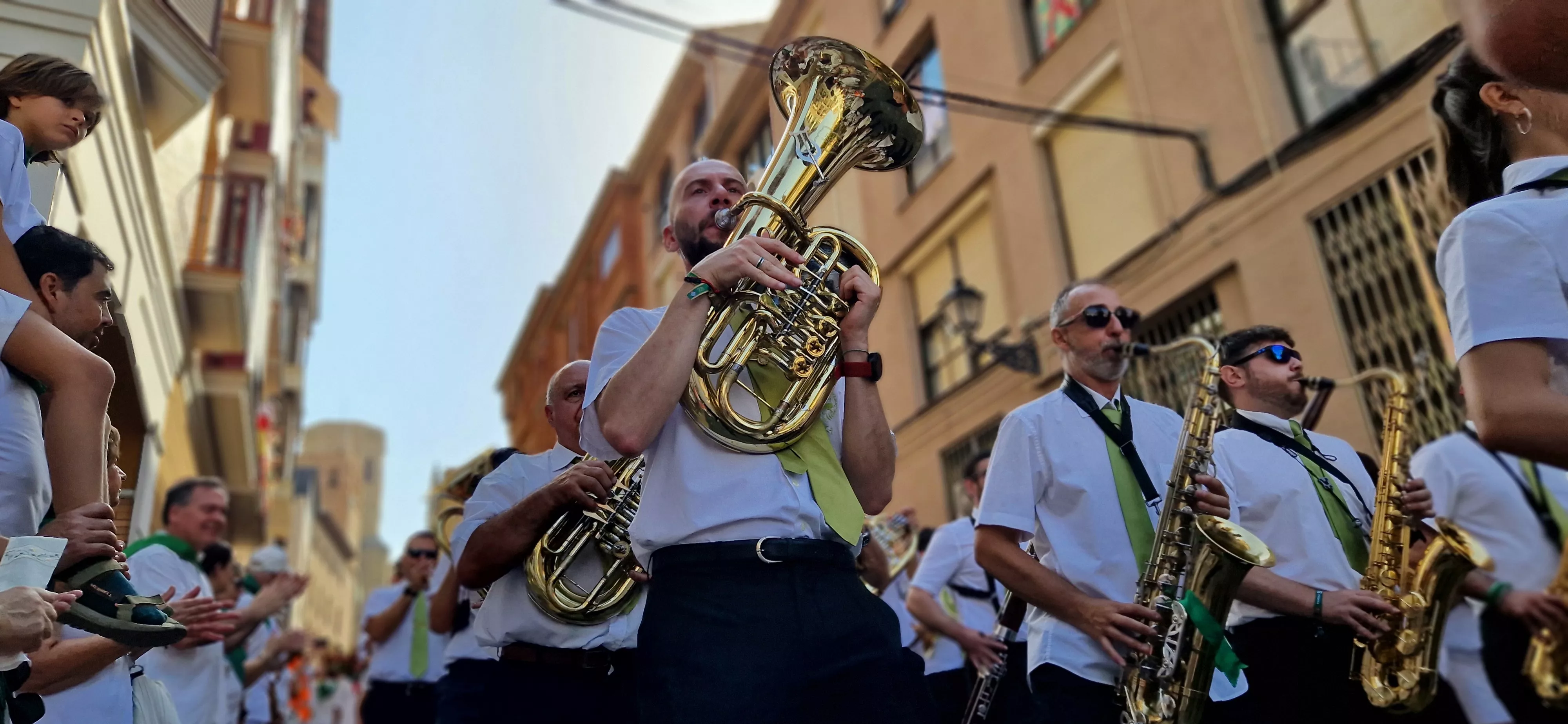 Banda de música en la Procesión de San Lorenzo 2025. Foto Myriam Martínez