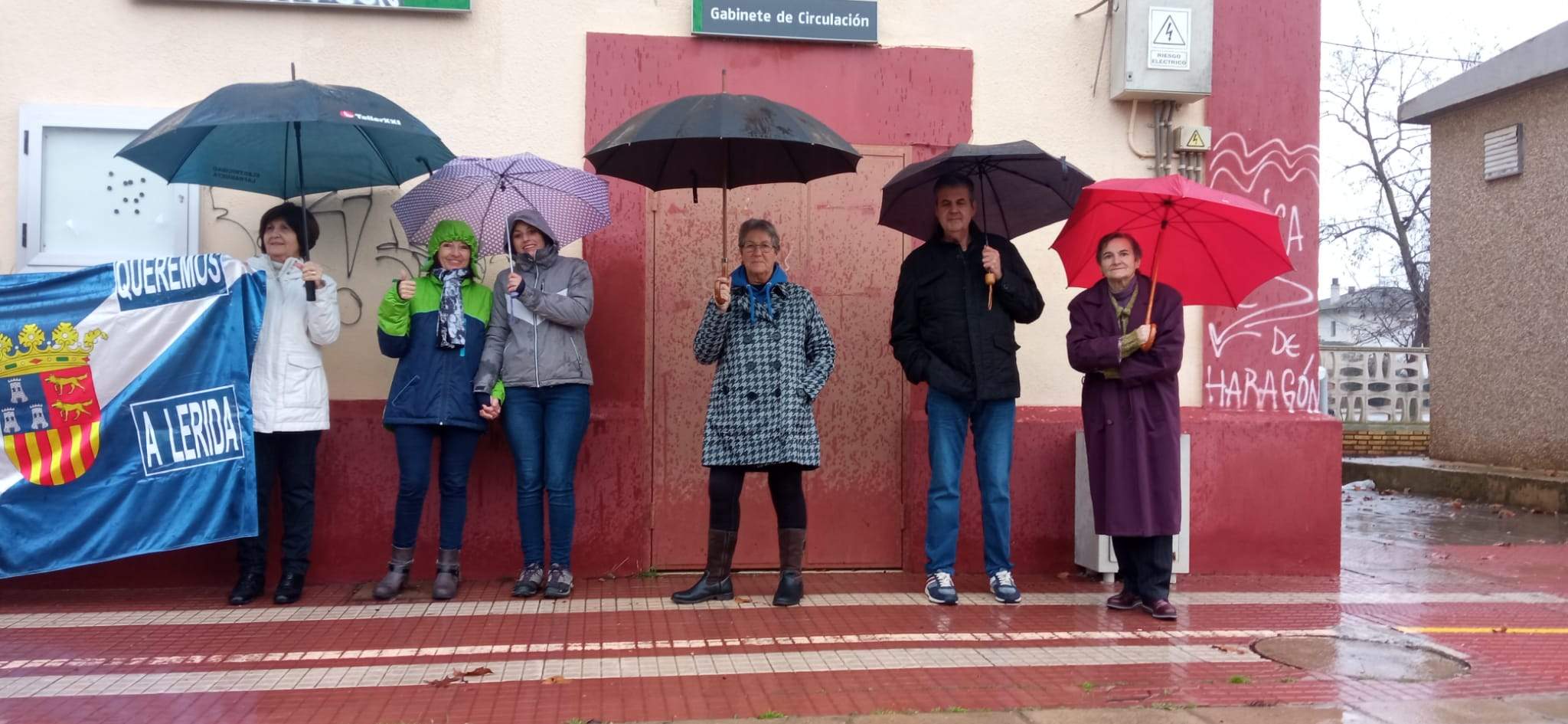 Concentración por el tren hasta Lérida en Grañén