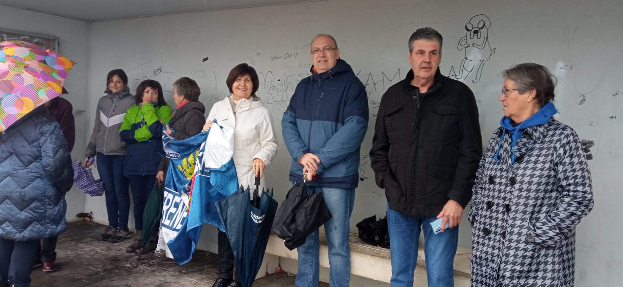 Concentración por el tren hasta Lérida en Grañén