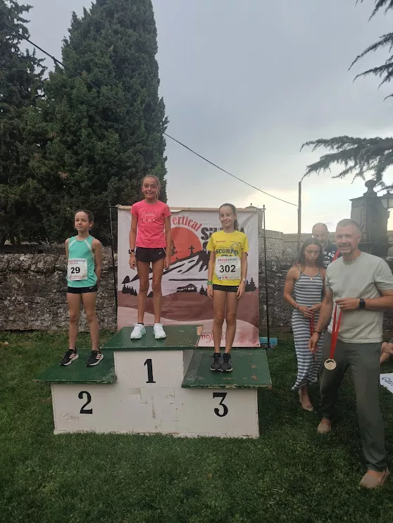 Carreras Inantiles Subida a Oroel. Foto Eva Torronteras 