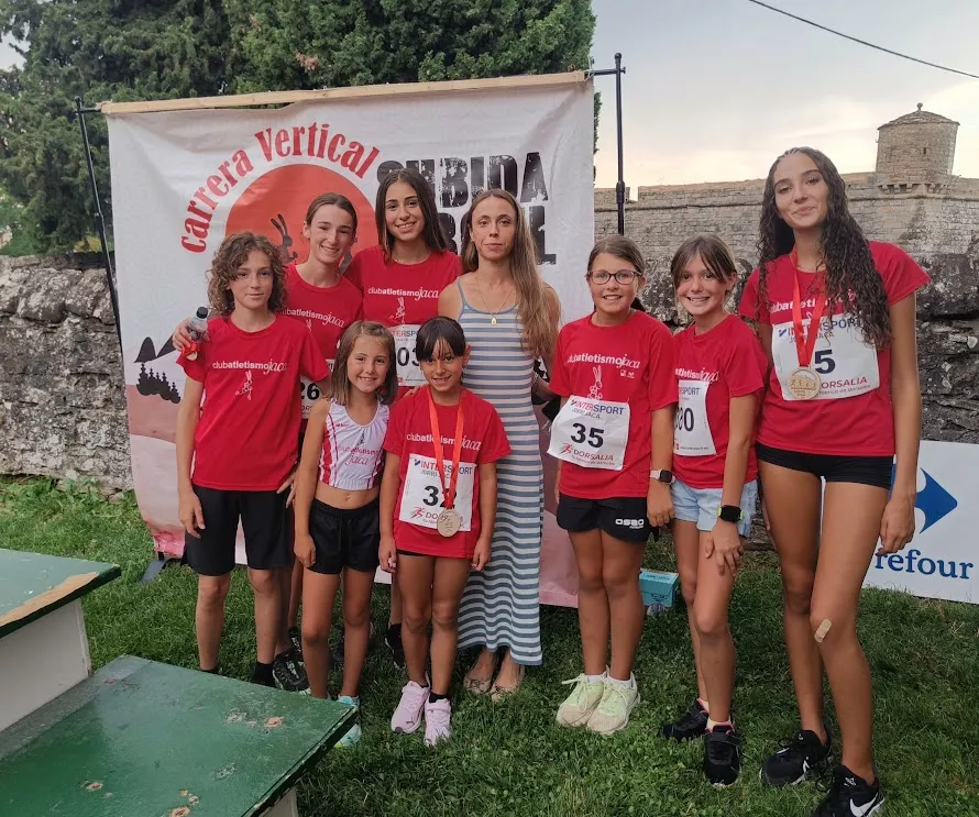 Carreras Inantiles Subida a Oroel. Foto Eva Torronteras