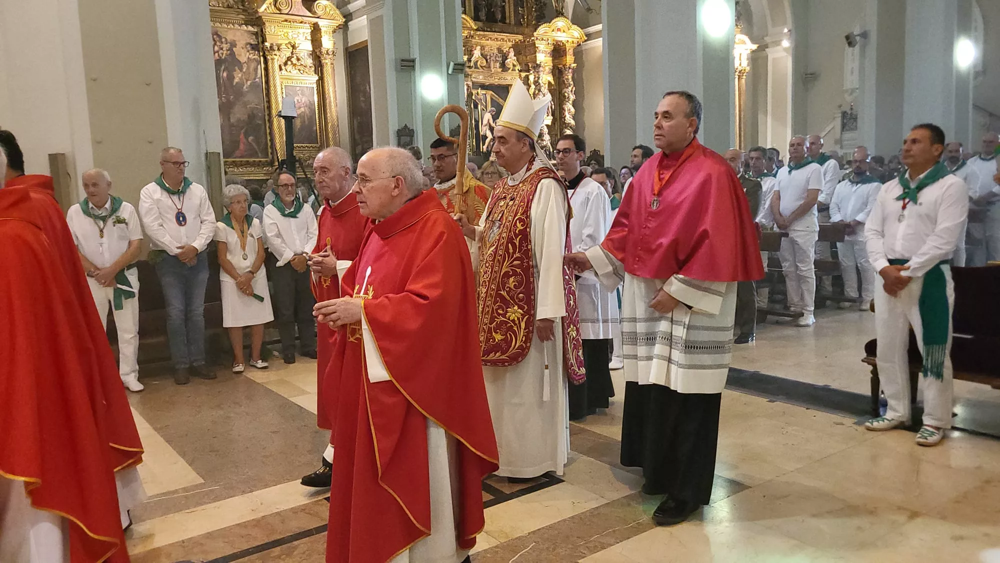 Misa Pontifical de San Lorenzo presidida por el obispo Pedro Aguado