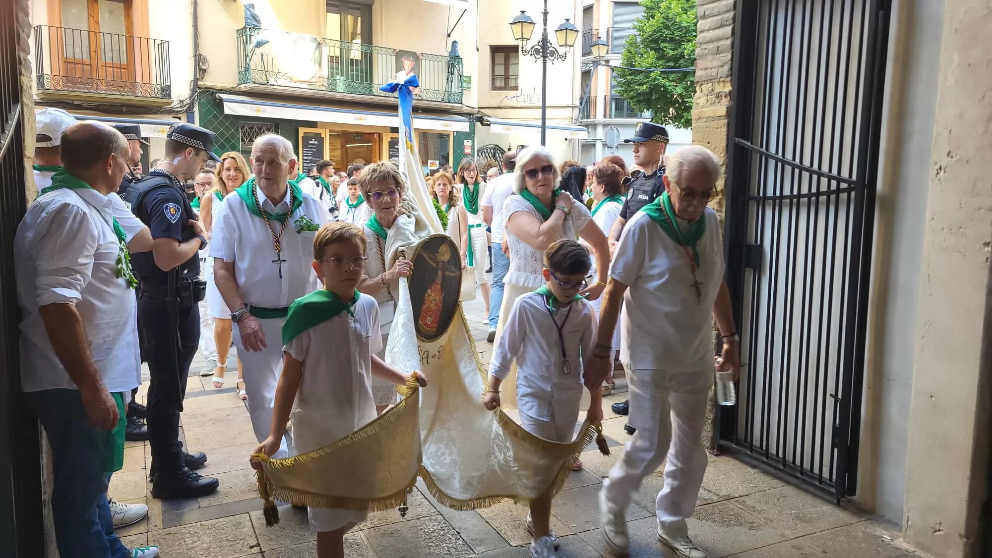 Misa Pontifical de San Lorenzo presidida por el obispo Pedro Aguado