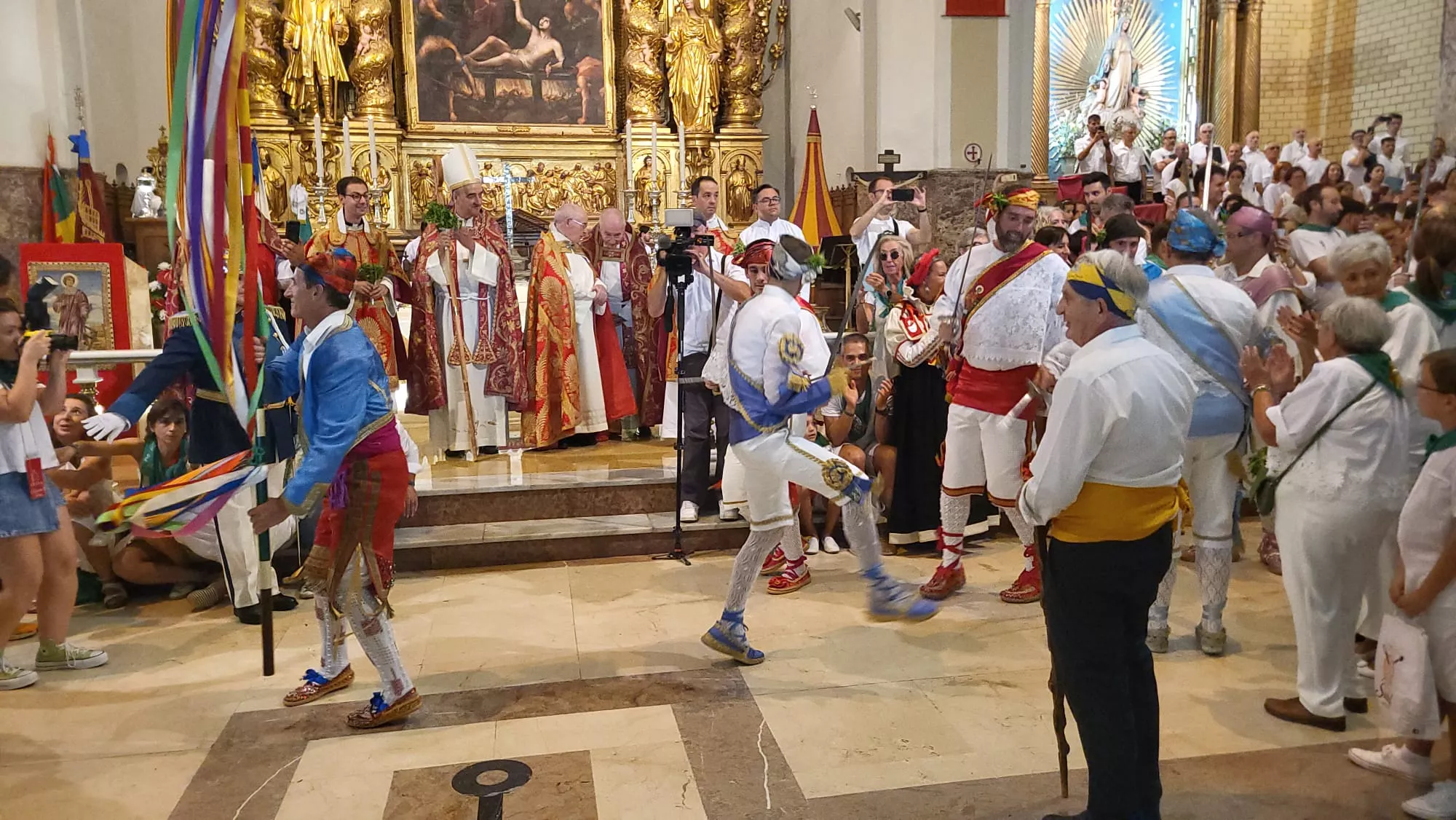 Misa Pontifical de San Lorenzo presidida por el obispo Pedro Aguado