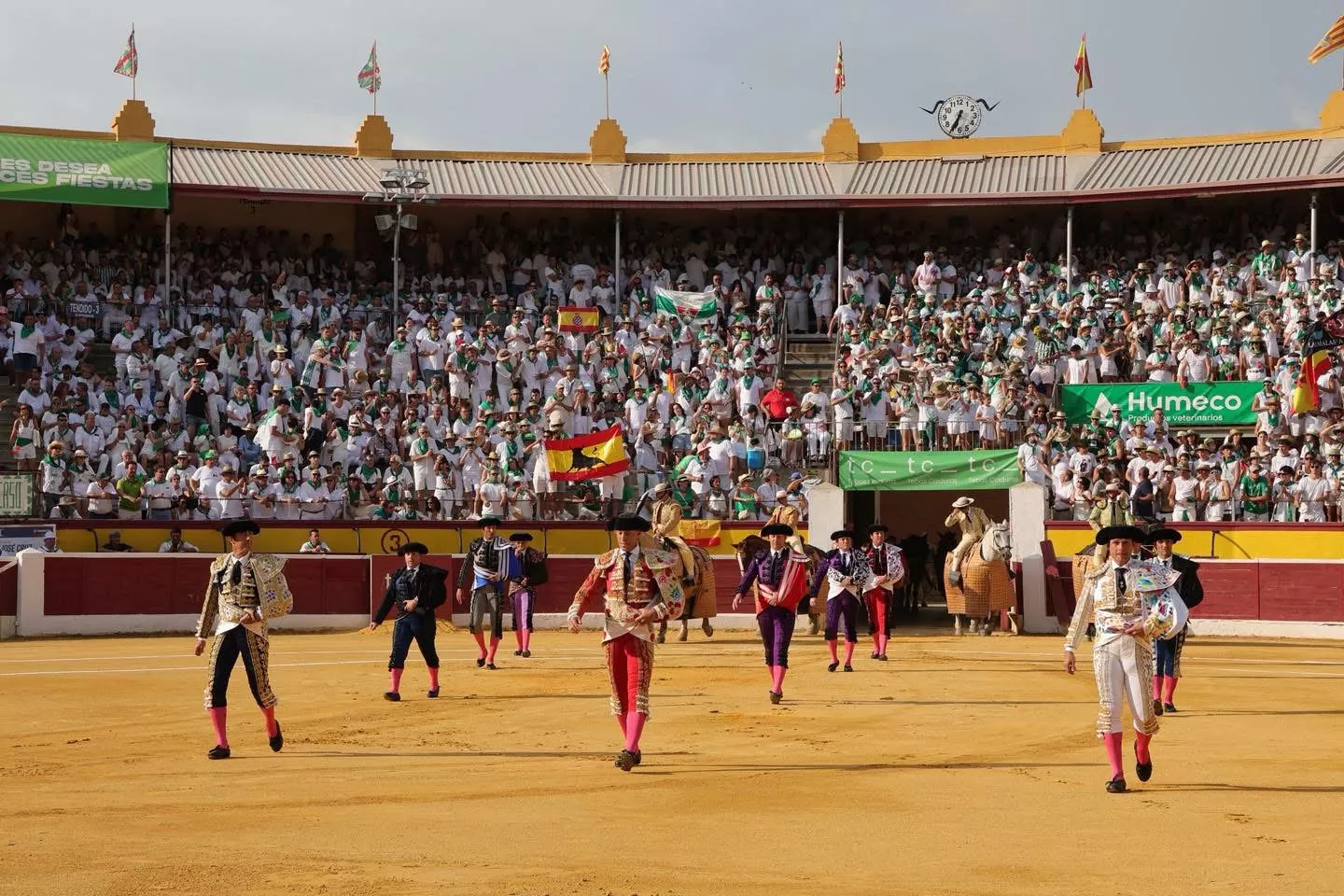 Primera corrida de la Feria 2025. Foto: Tauroemoción