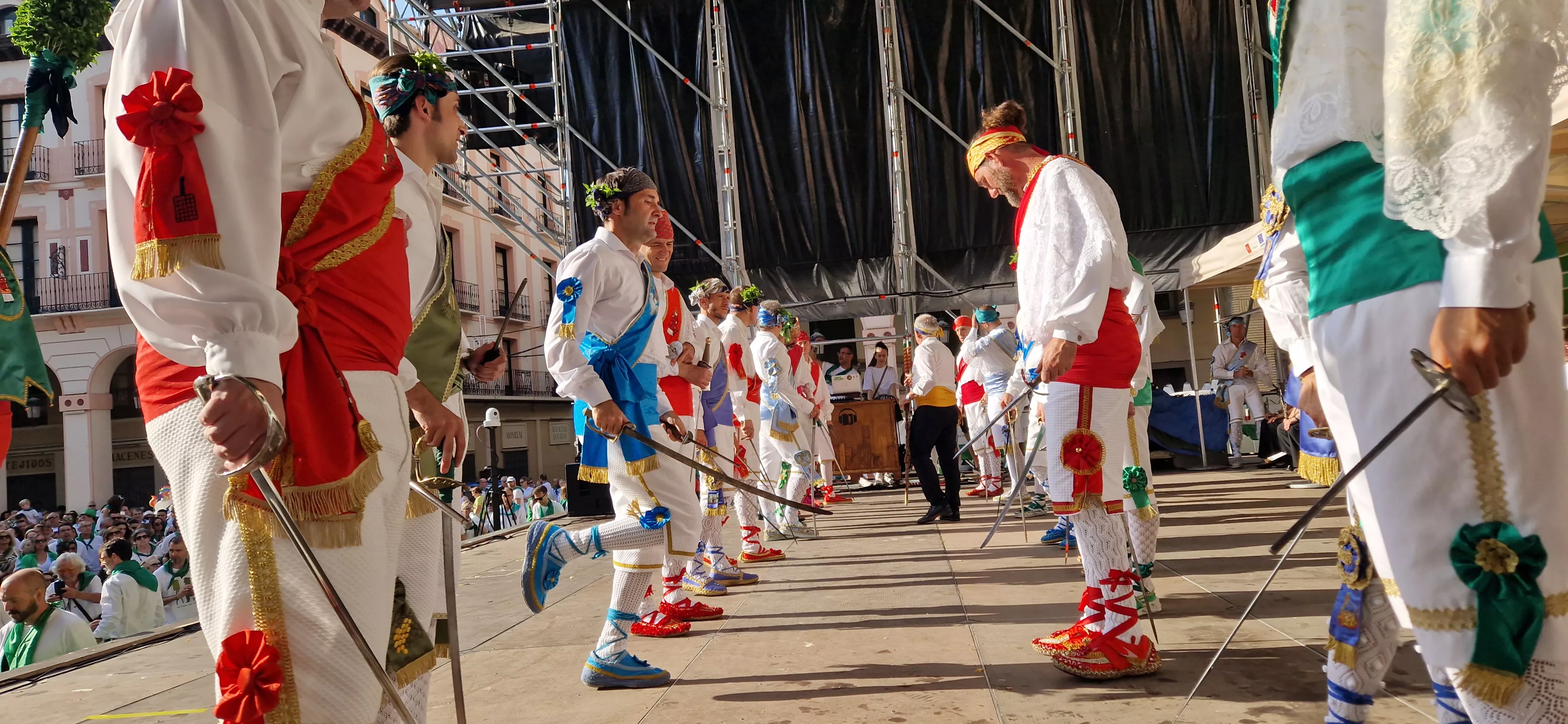 Danzantes en la Fiesta del Mercado. Foto Myriam Martínez 