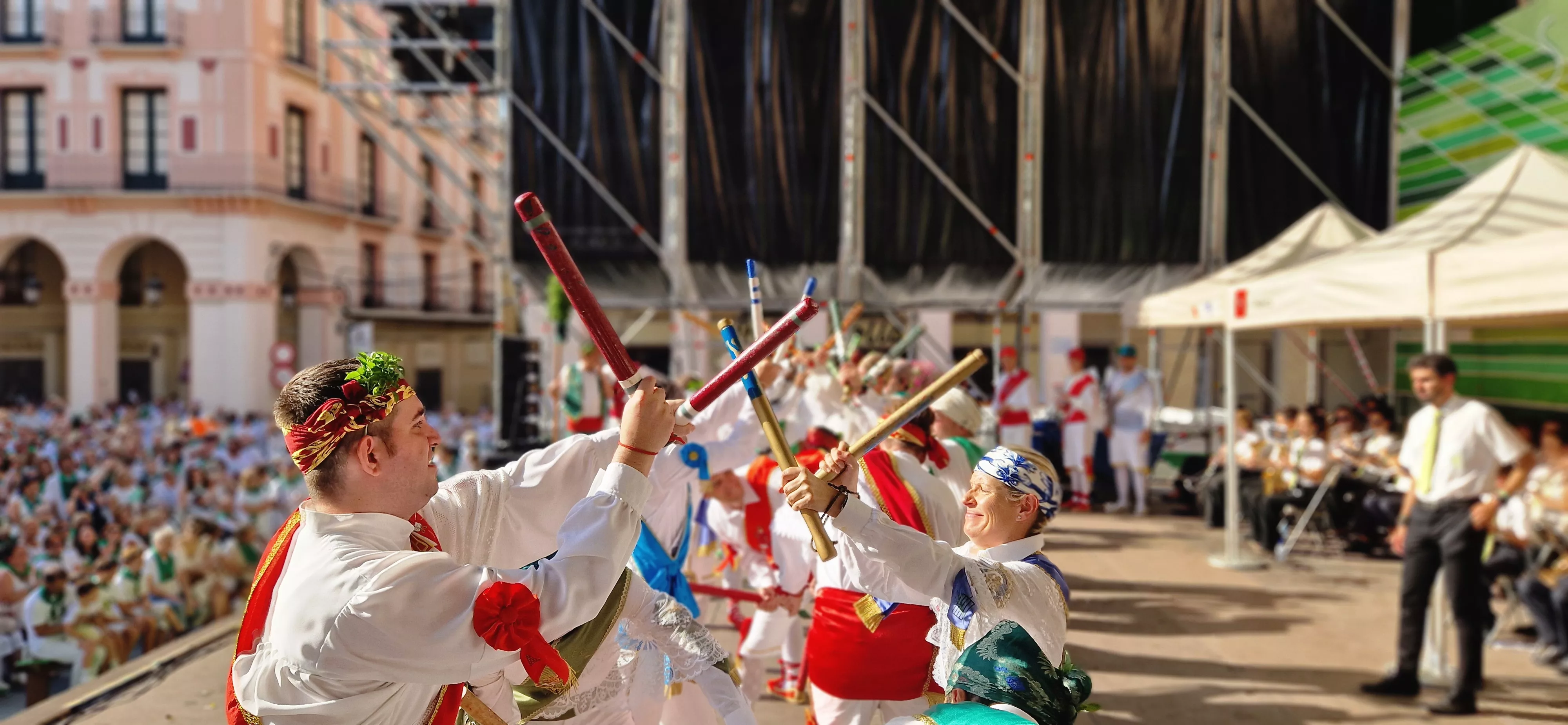 Danzantes en la Fiesta del Mercado. Foto Myriam Martínez