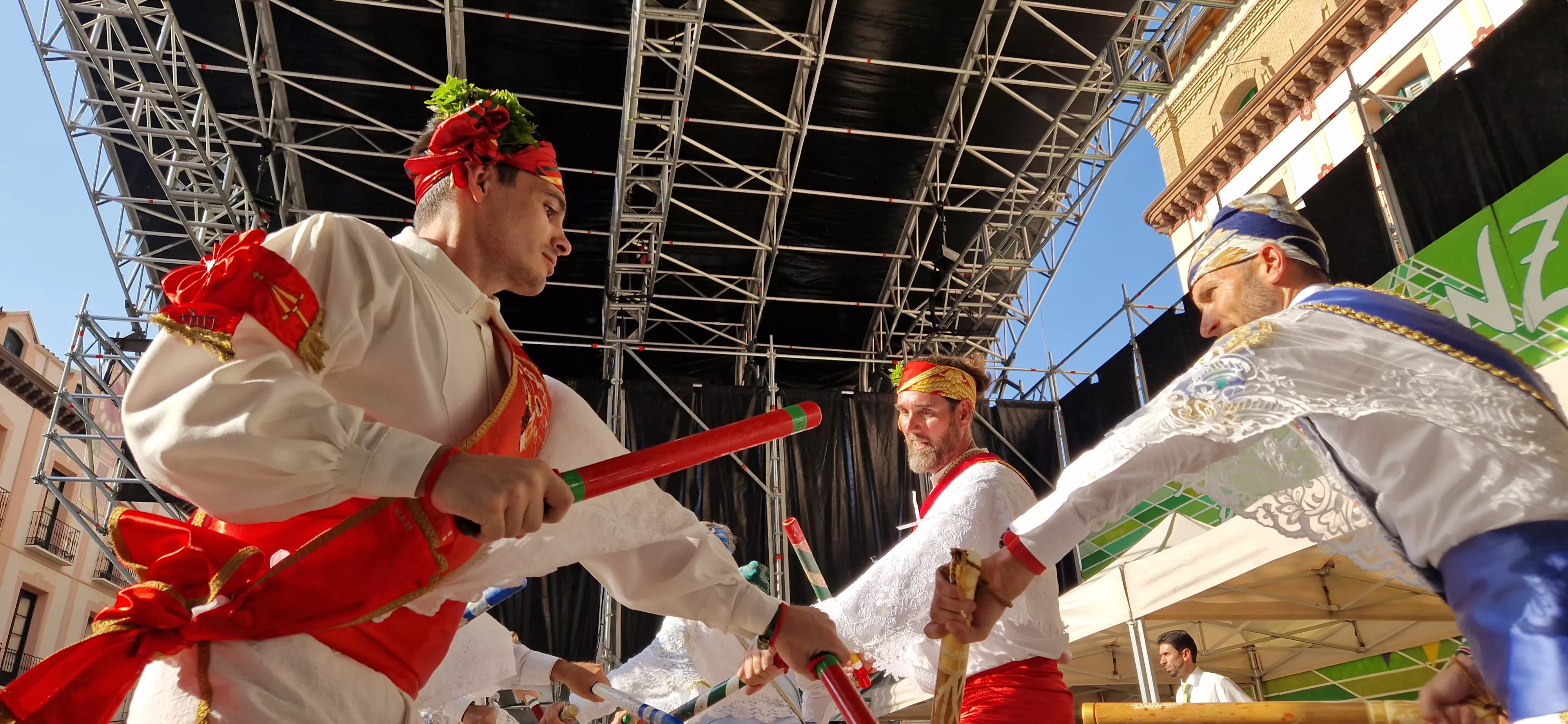 Danzantes en la Fiesta del Mercado. Foto Myriam Martínez 