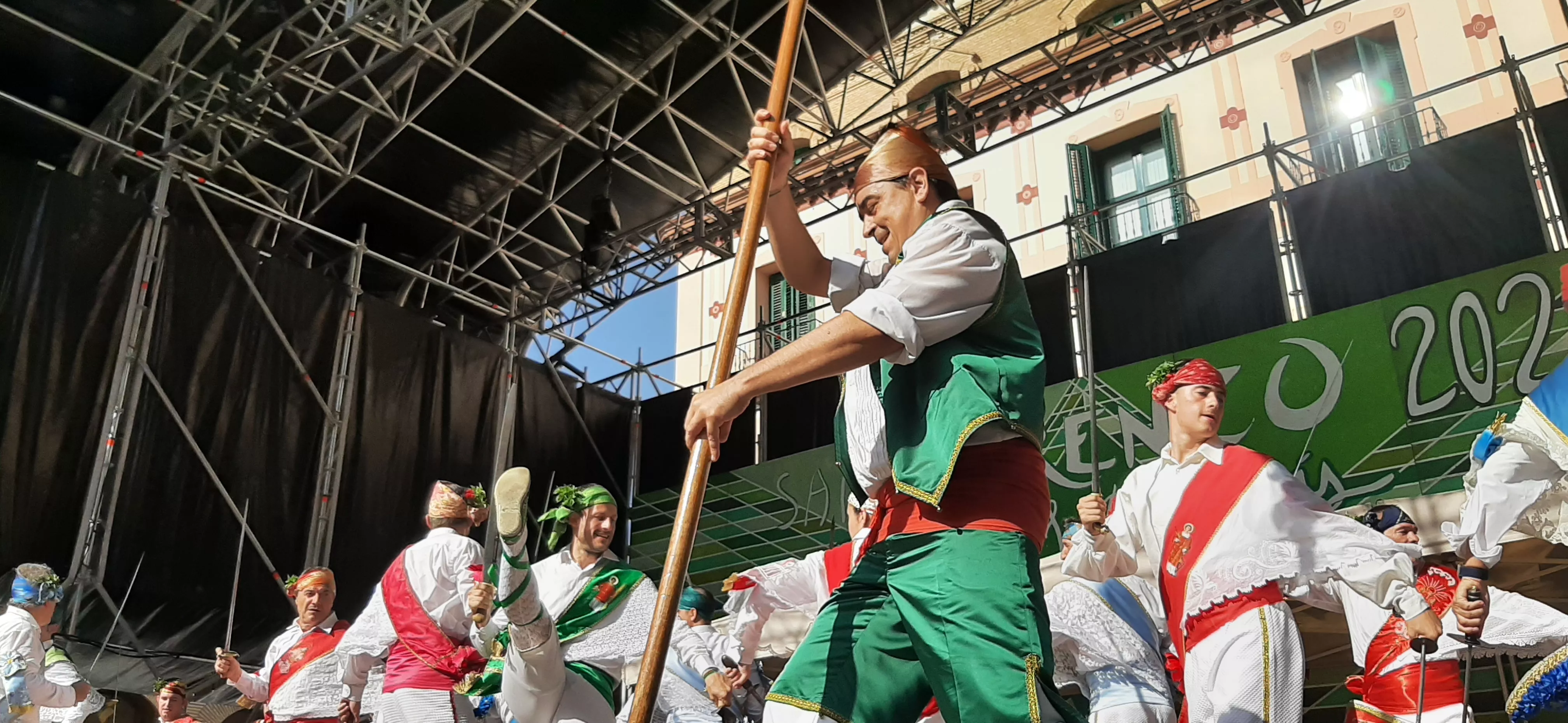 Danzantes en la Fiesta del Mercado. Foto Myriam Martínez 
