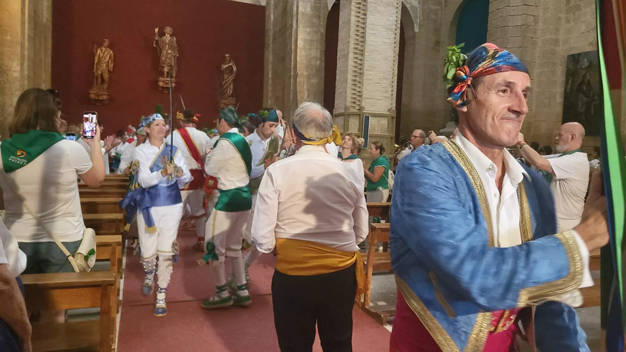 Histórica actuación de los Danzantes en el Santuario de Loreto