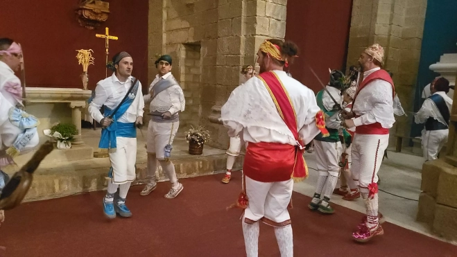 Histórica actuación de los Danzantes en el Santuario de Loreto Histórica actuación de los Danzantes en el Santuario de Loreto