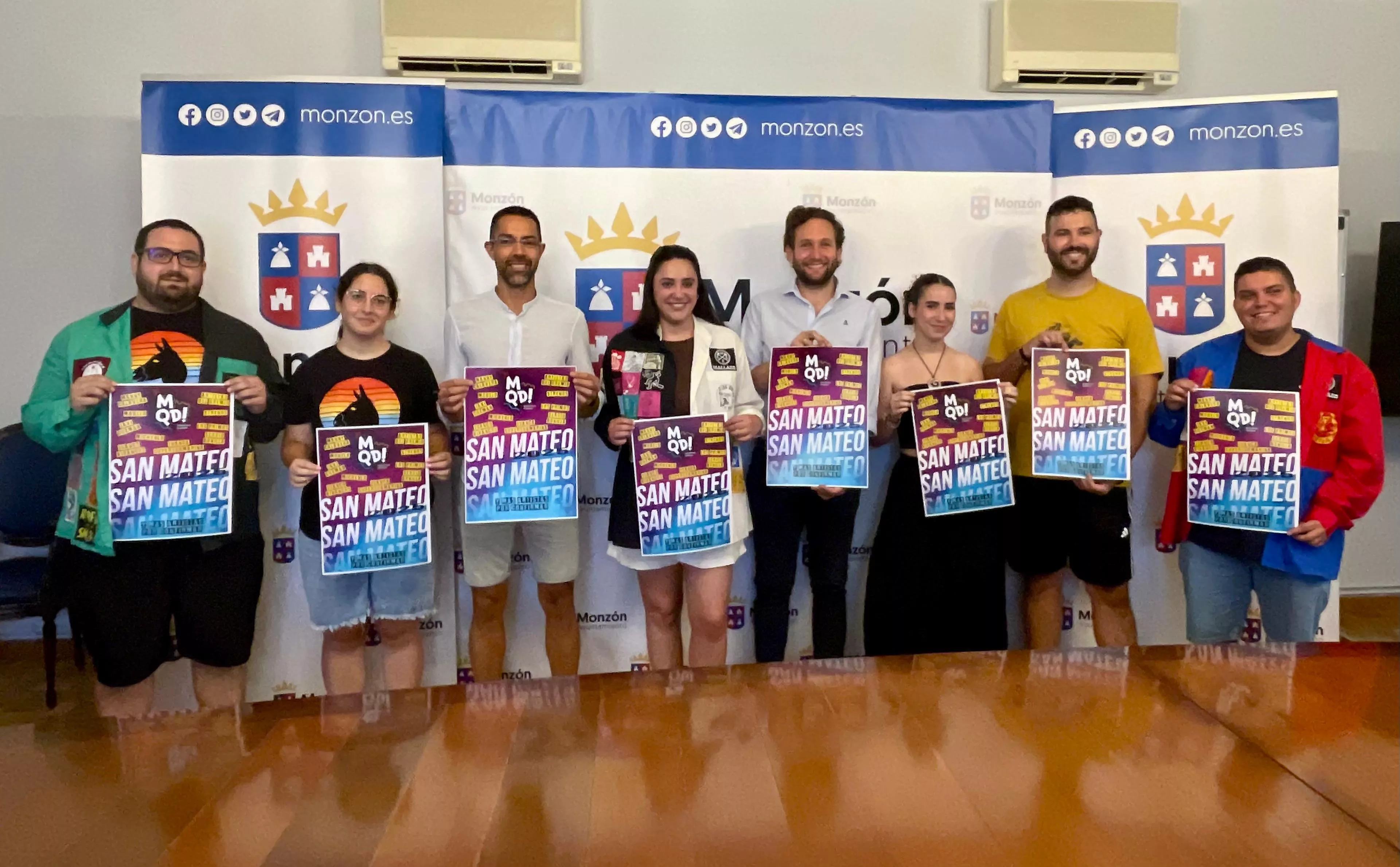 Jairo Périz con las peñas de Monzón qué Demasiao