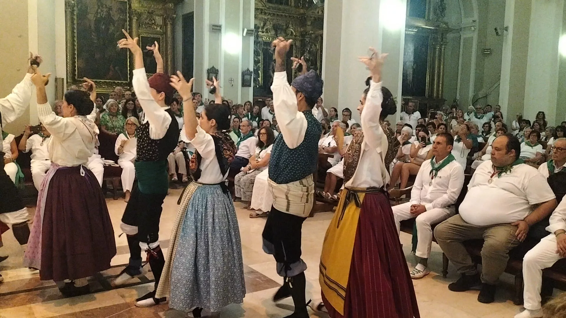 Misa del Día del Cofrade de la Real de San Lorenzo en Huesca