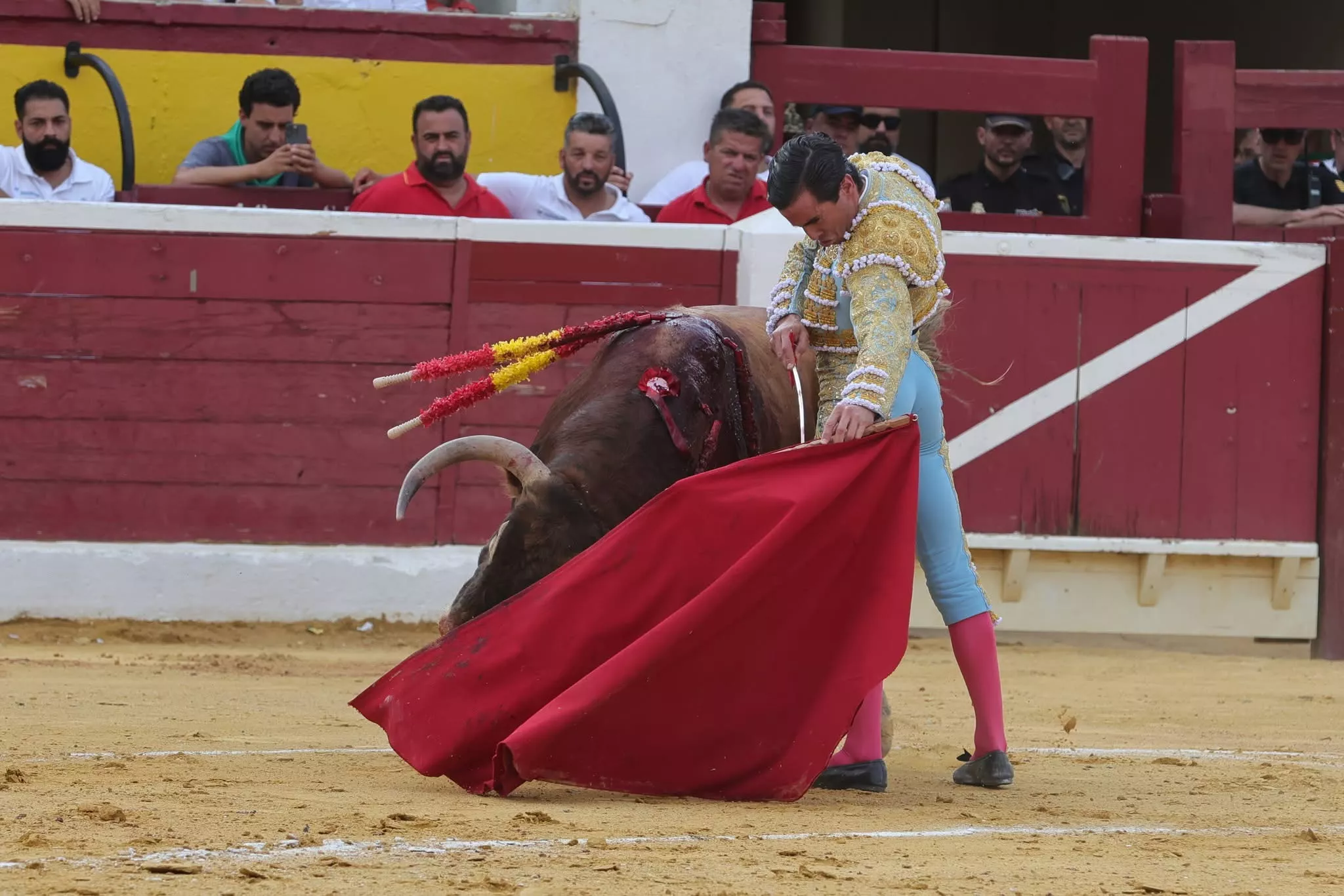 A024F063 F25A 492A BB56 AE89456AAD0C