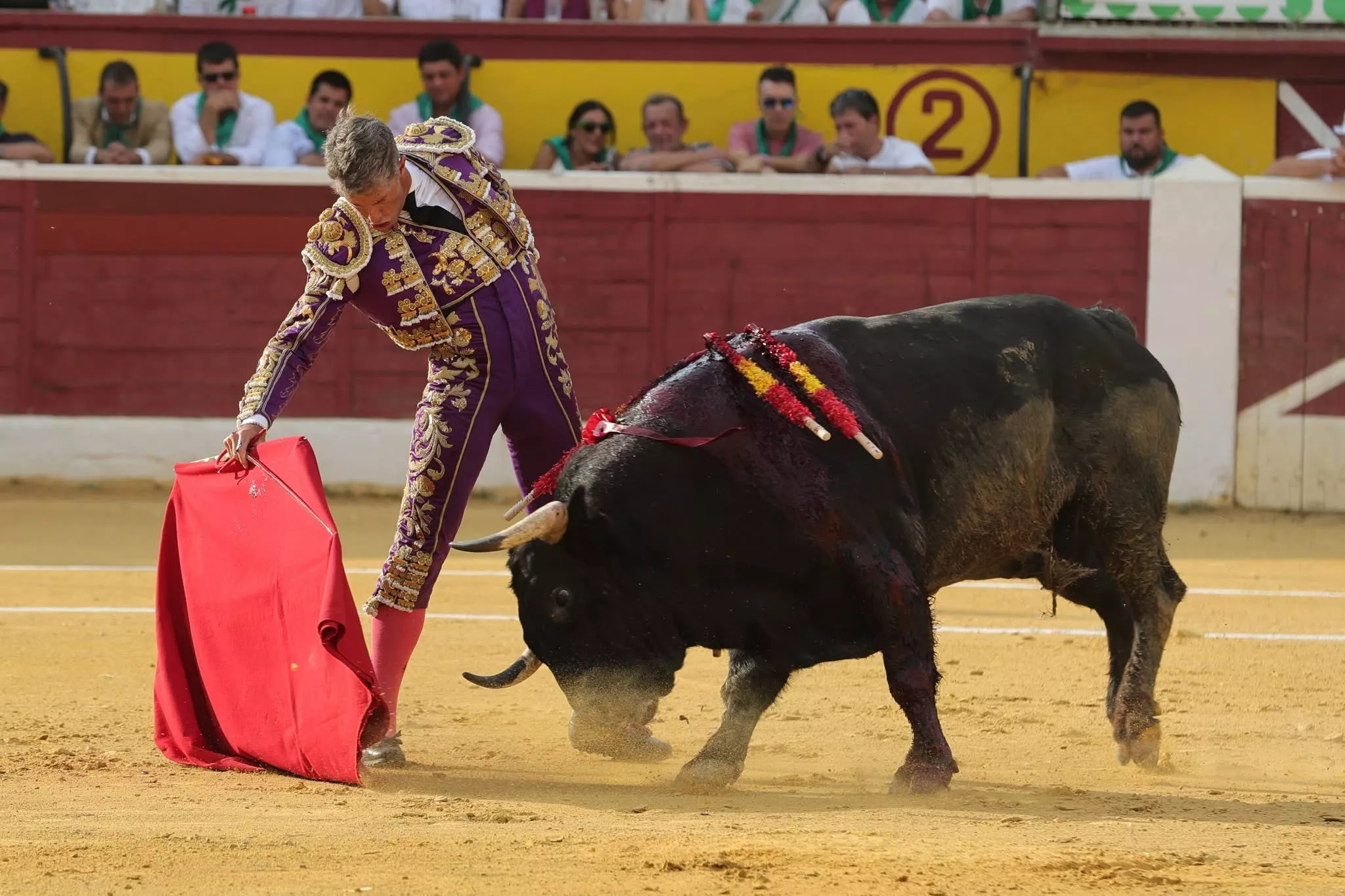 7EBA4CFC B30B 48D0 AC3E 4E9E9A43C95B