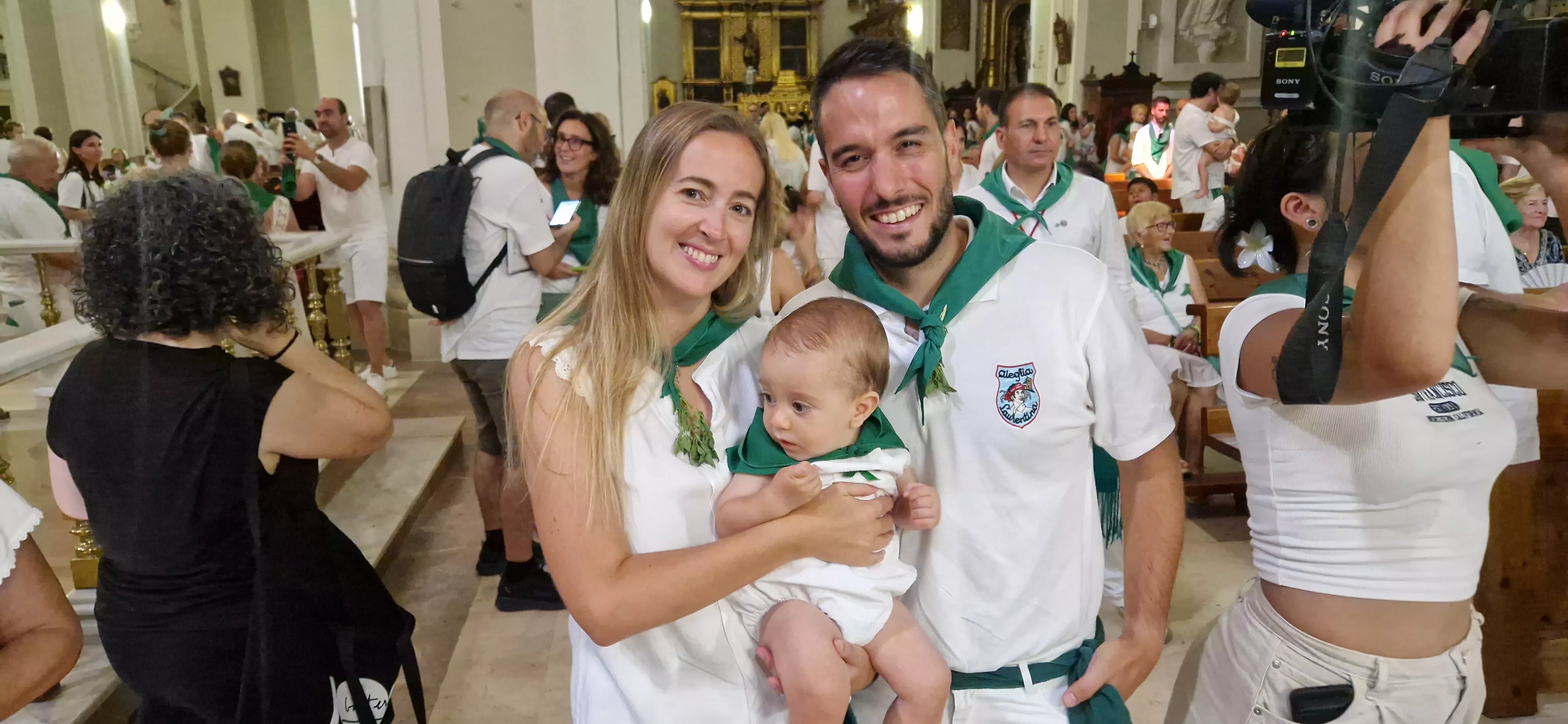 Presentación de niñas y niños a San Lorenzo. Foto Myriam Martínez