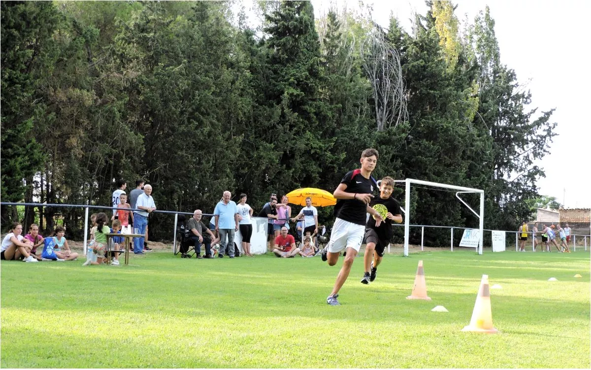 Carrera de niños de 12  y 13 años