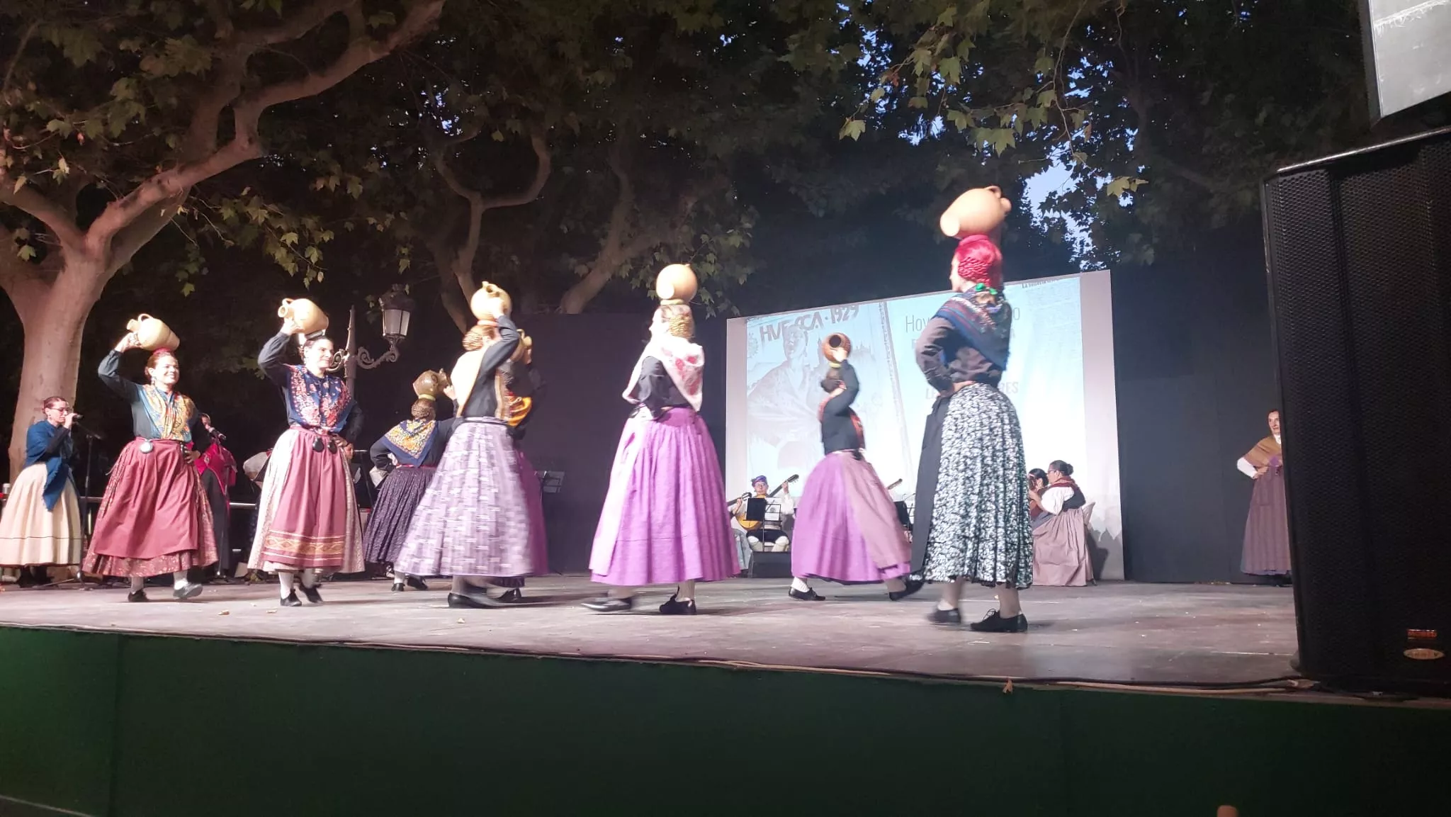 Estirpe de Aragonia en el Parque Miguel Servet en San Lorenzo