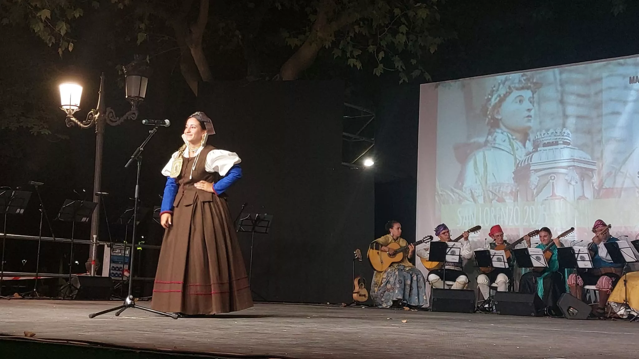Estirpe de Aragonia en el Parque Miguel Servet en San Lorenzo