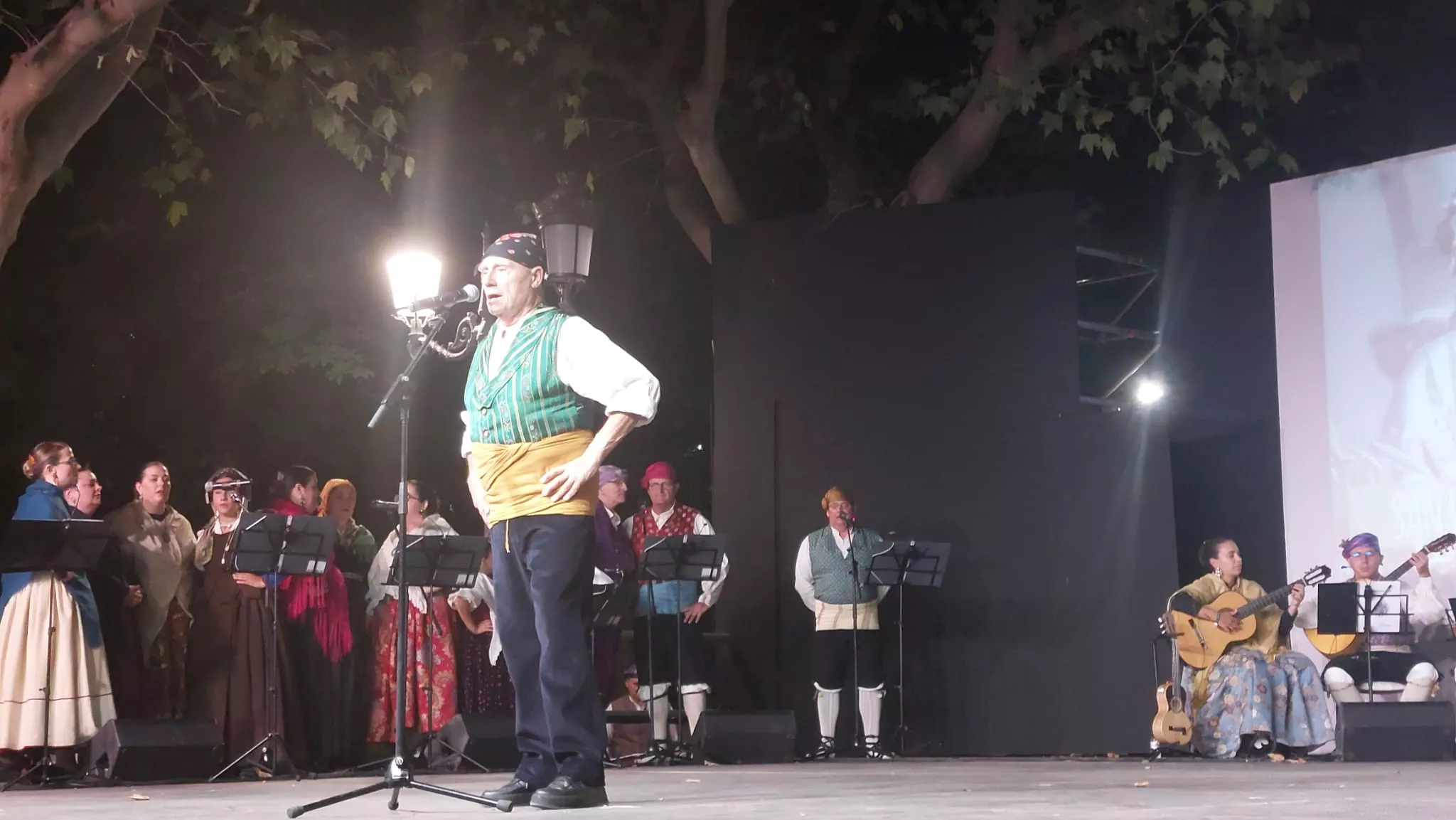 Estirpe de Aragonia en el Parque Miguel Servet en San Lorenzo