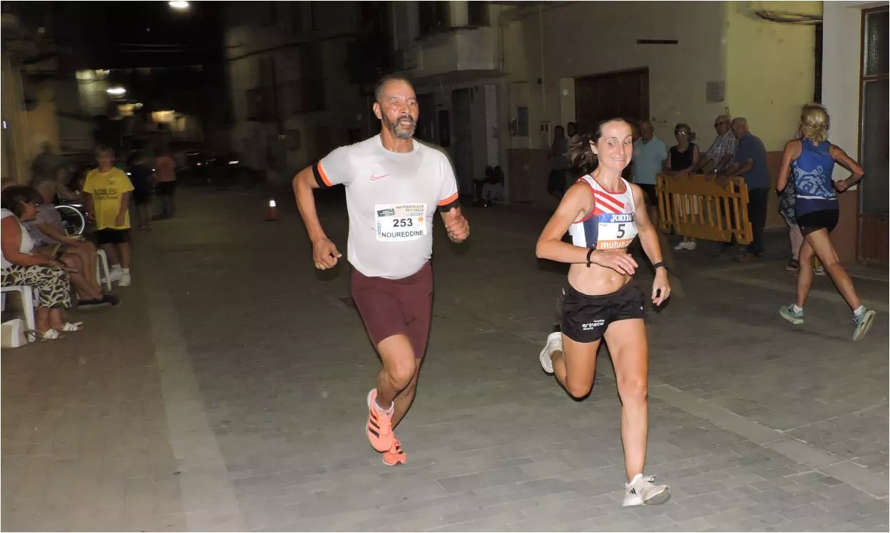 Prima entre Neggazi y Eva Morraja