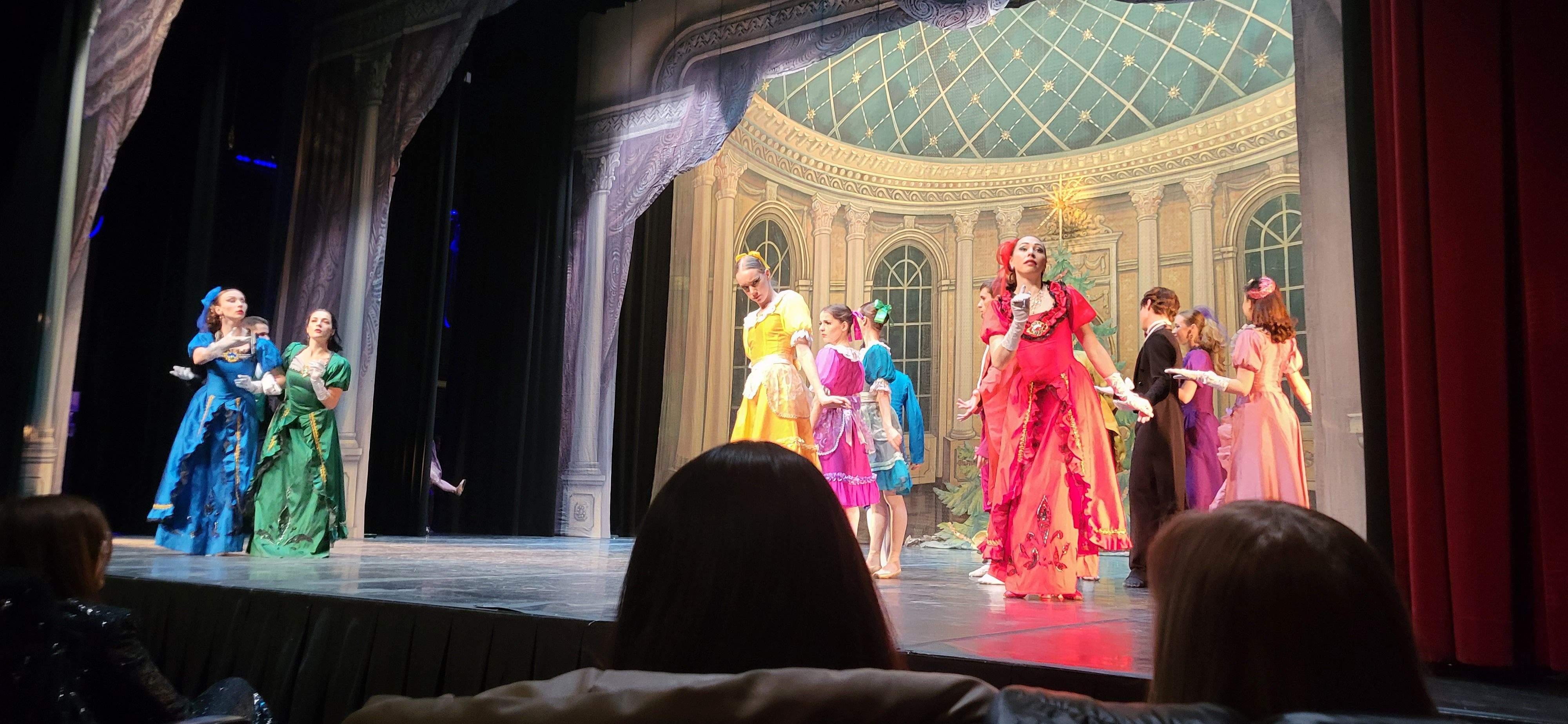 Imágenes del espectáculo del Cascanueces, a cargo del Ballet Clásico de Ucrania 