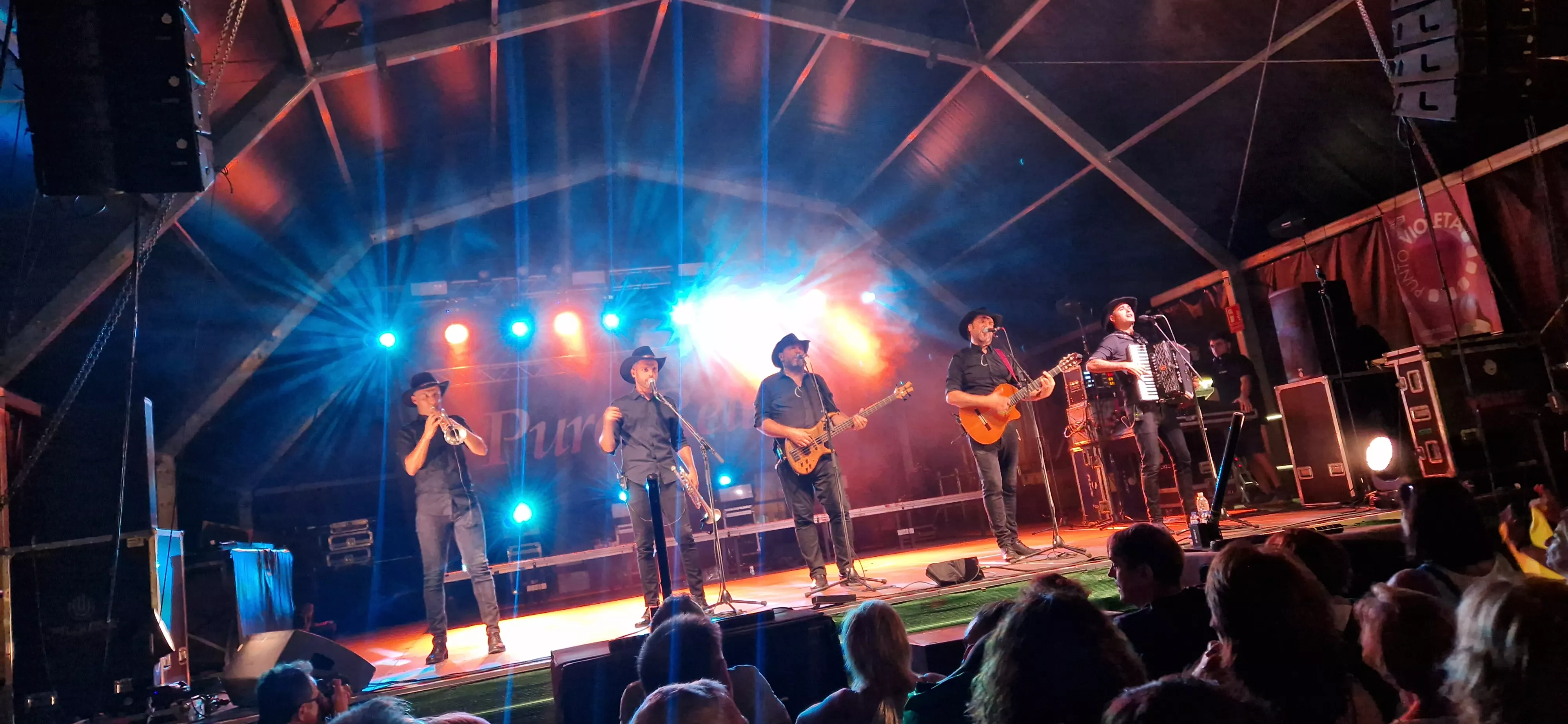 Puro Relajo en las fiestas de San Lorenzo de Huesca. Foto Myriam Martínez