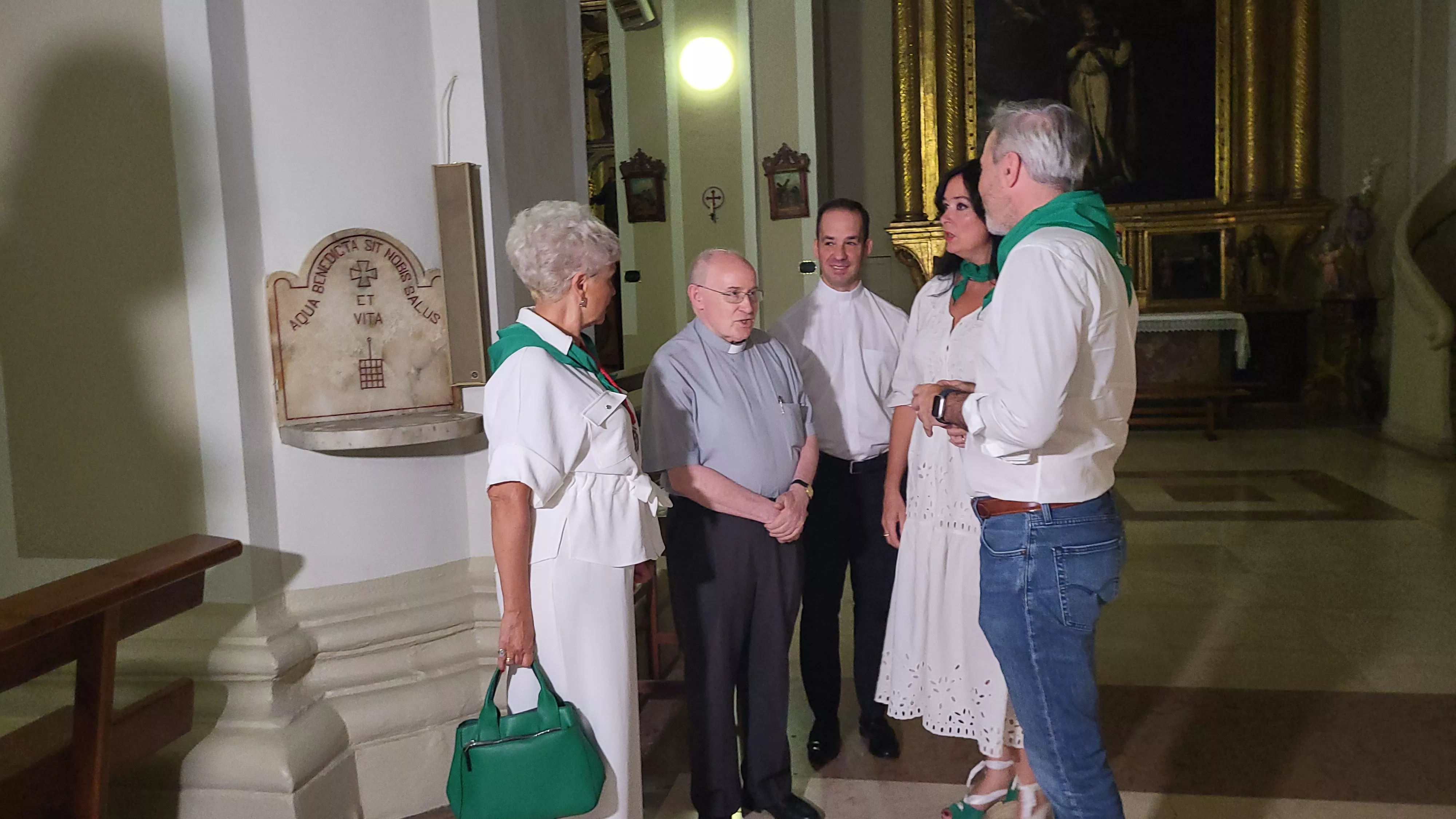 Visita del presidente Jorge Azcón a las fiestas de San Lorenzo. Foto Mercedes Manterola