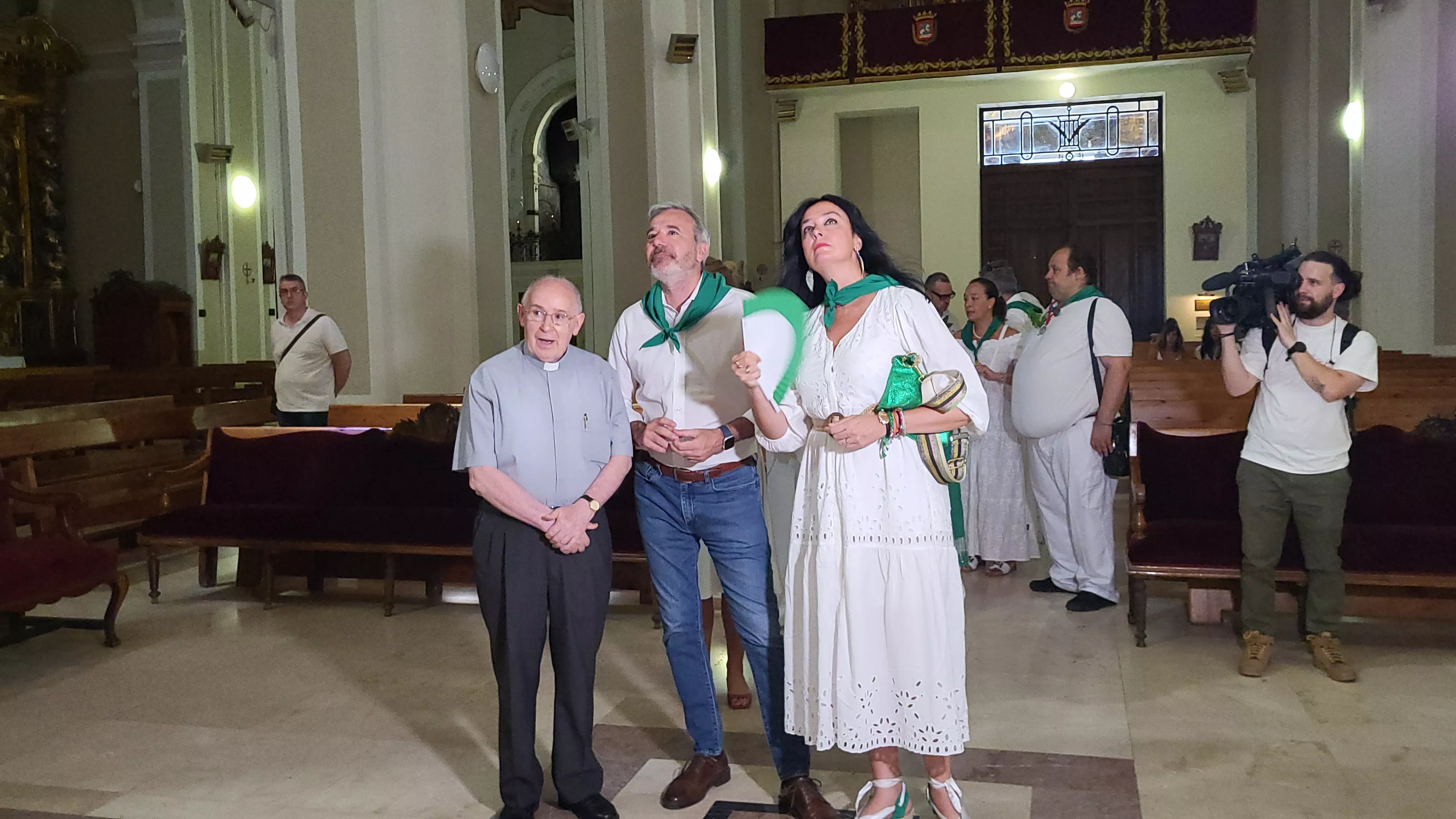 Visita del presidente Jorge Azcón a las fiestas de San Lorenzo. Foto Mercedes Manterola