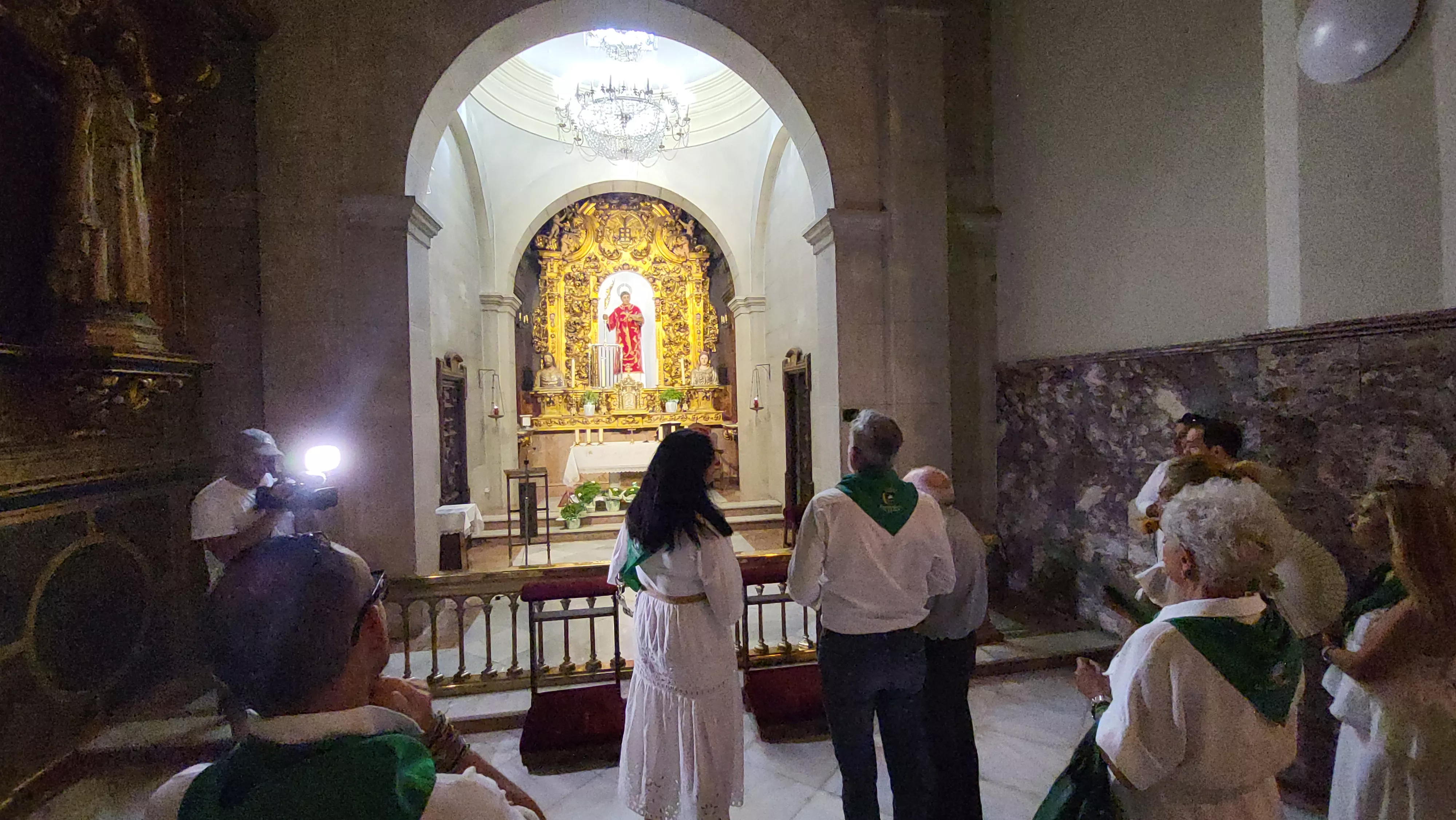 Visita del presidente Jorge Azcón a las fiestas de San Lorenzo. Foto Mercedes Manterola