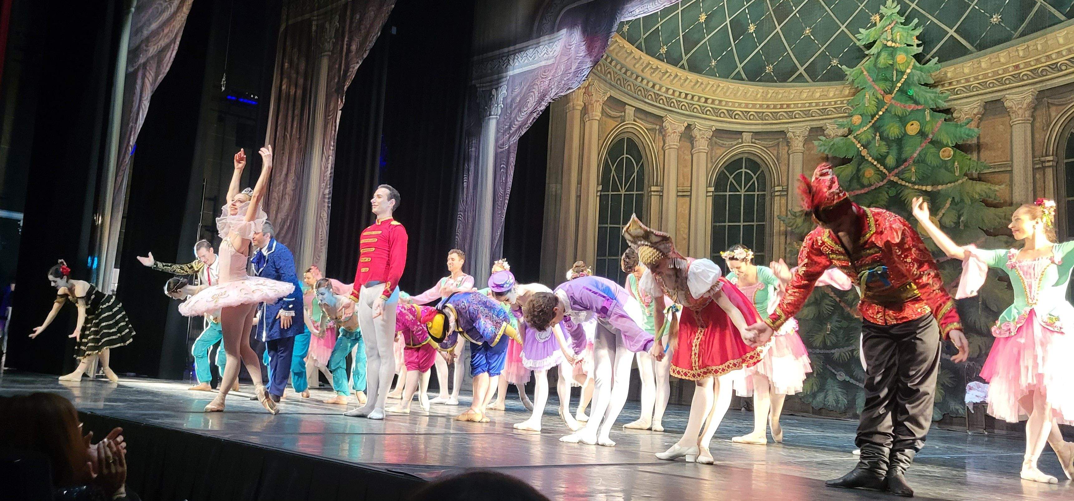 Imágenes del espectáculo del Cascanueces, a cargo del Ballet Clásico de Ucrania 