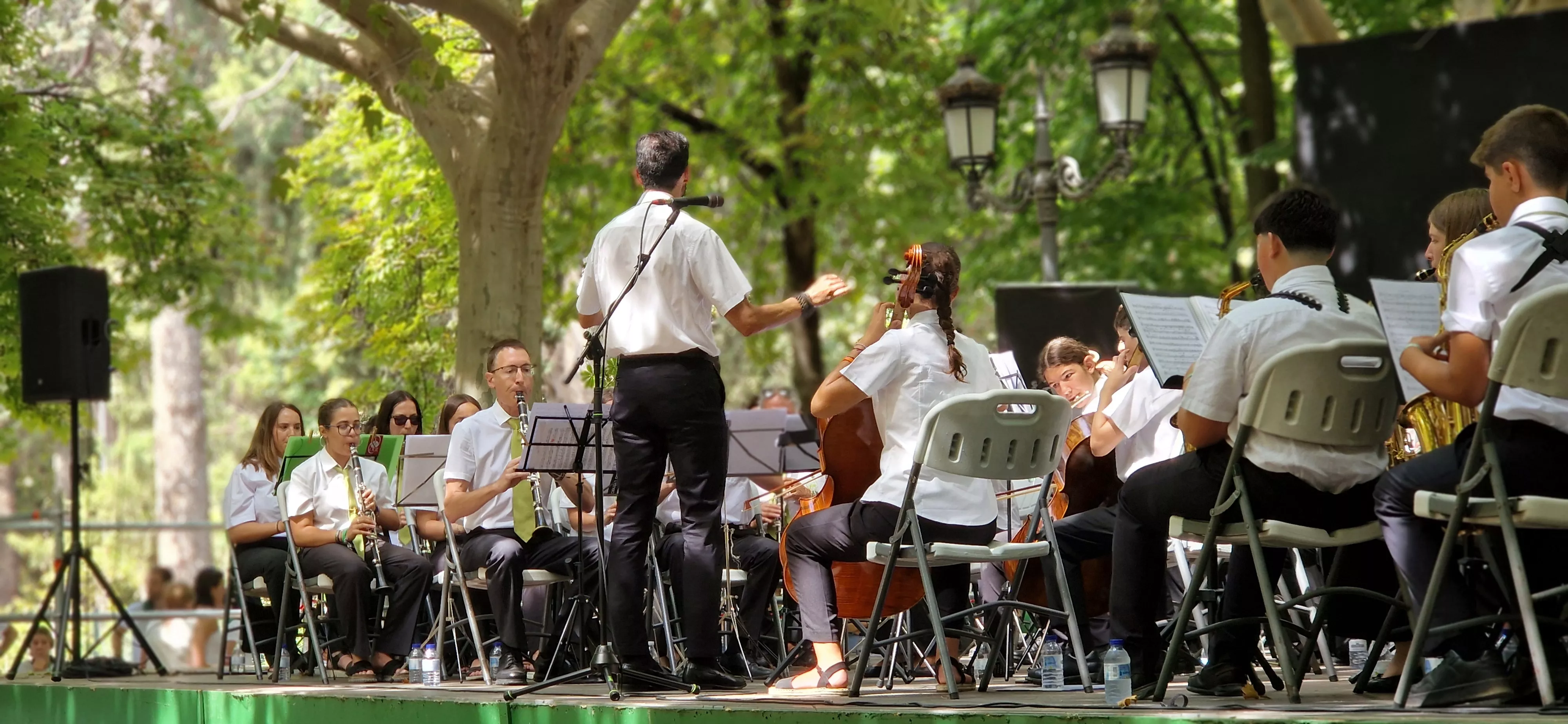 Actuación de la Banda de Música de Huesca en su 40 aniversario en las fiestas de San Lorenzo 2025. Foto Myriam Martínez