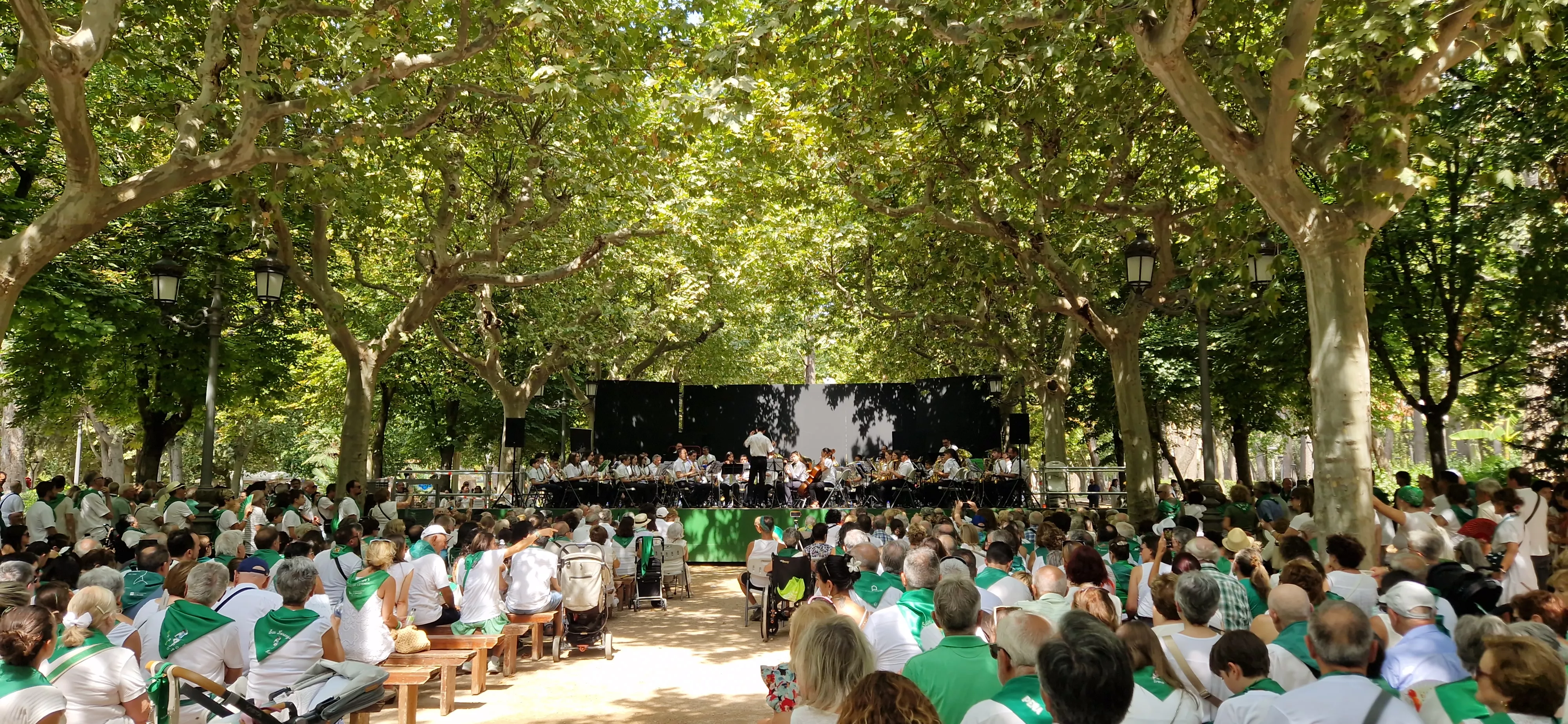 Actuación de la Banda de Música de Huesca en su 40 aniversario en las fiestas de San Lorenzo 2025. Foto Myriam Martínez