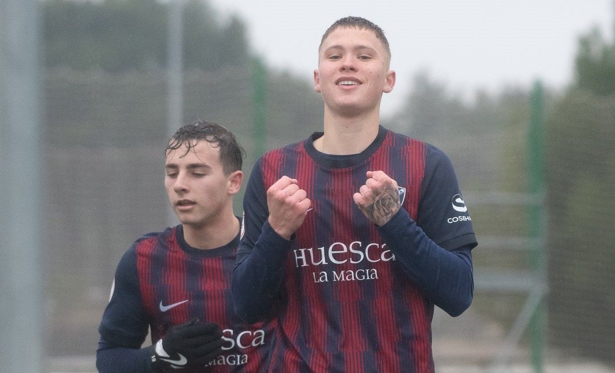 Diego Aznar, pichichi del SD Huesca B. Foto: @SDHuescaB