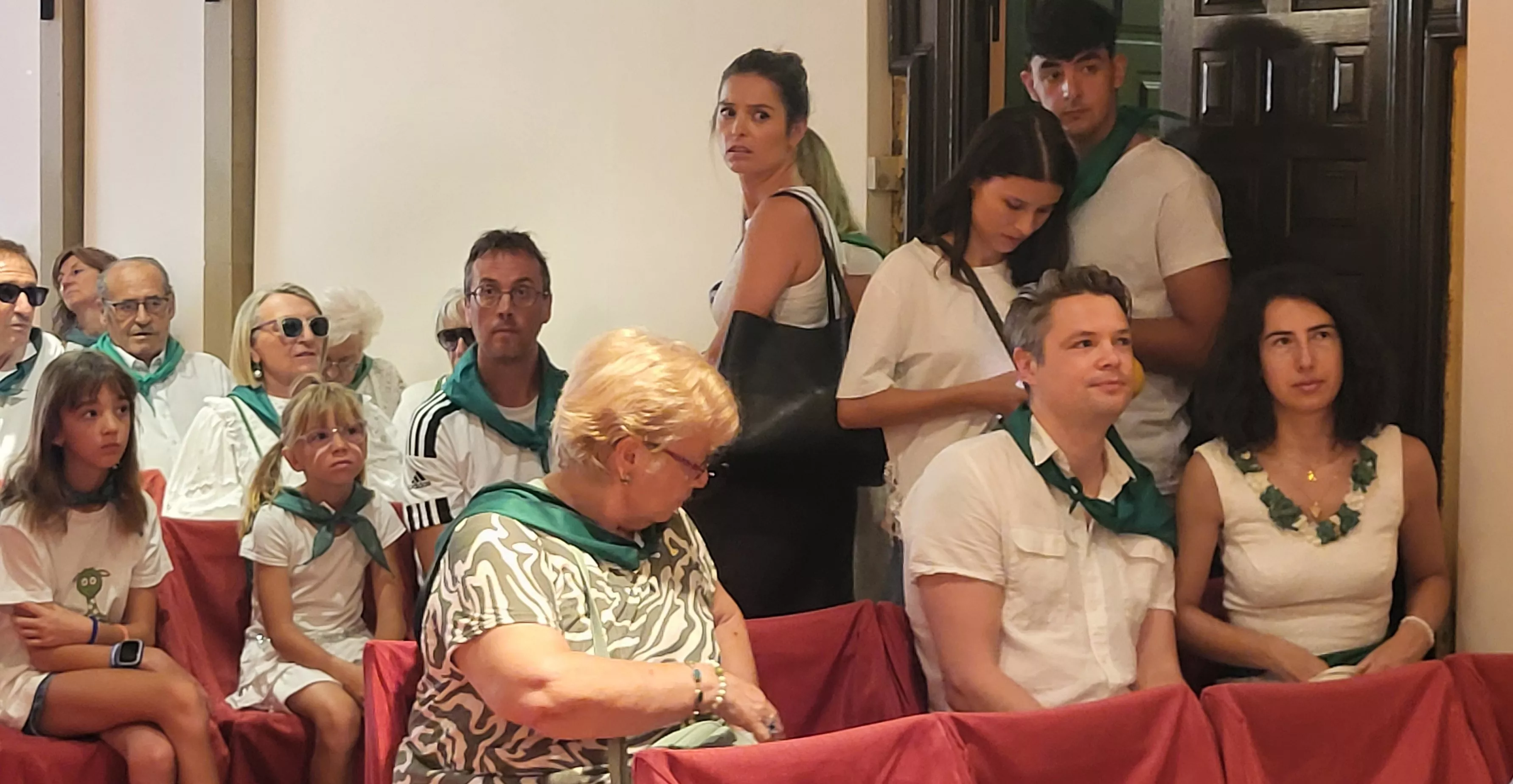 Acto laurentino de reconocimiento a los oscenses en el exterior. Foto Mercedes Manterola