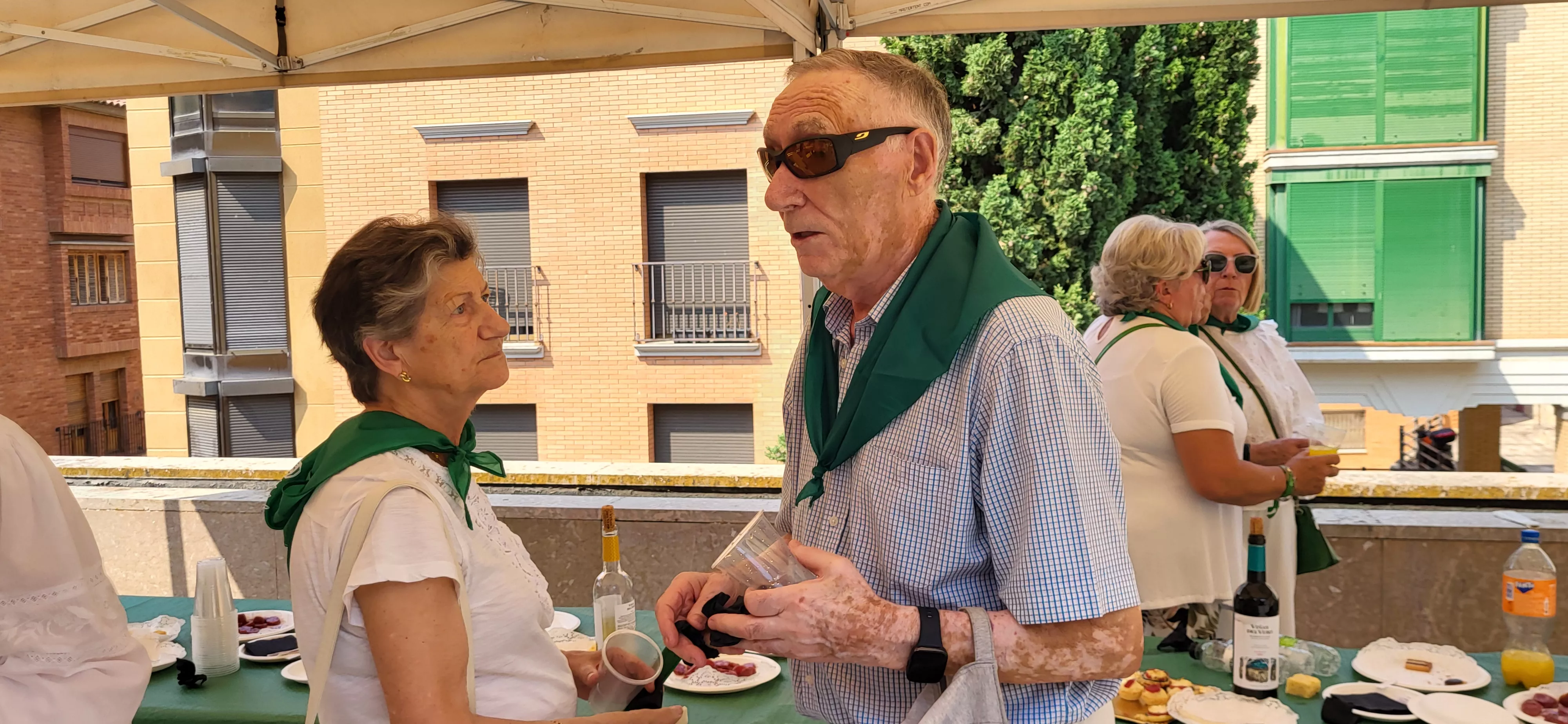 Acto laurentino de reconocimiento a los oscenses en el exterior. Foto Mercedes Manterola