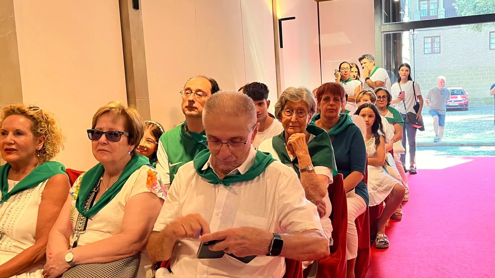 Acto laurentino de reconocimiento a los oscenses en el exterior. Foto Mercedes Manterola