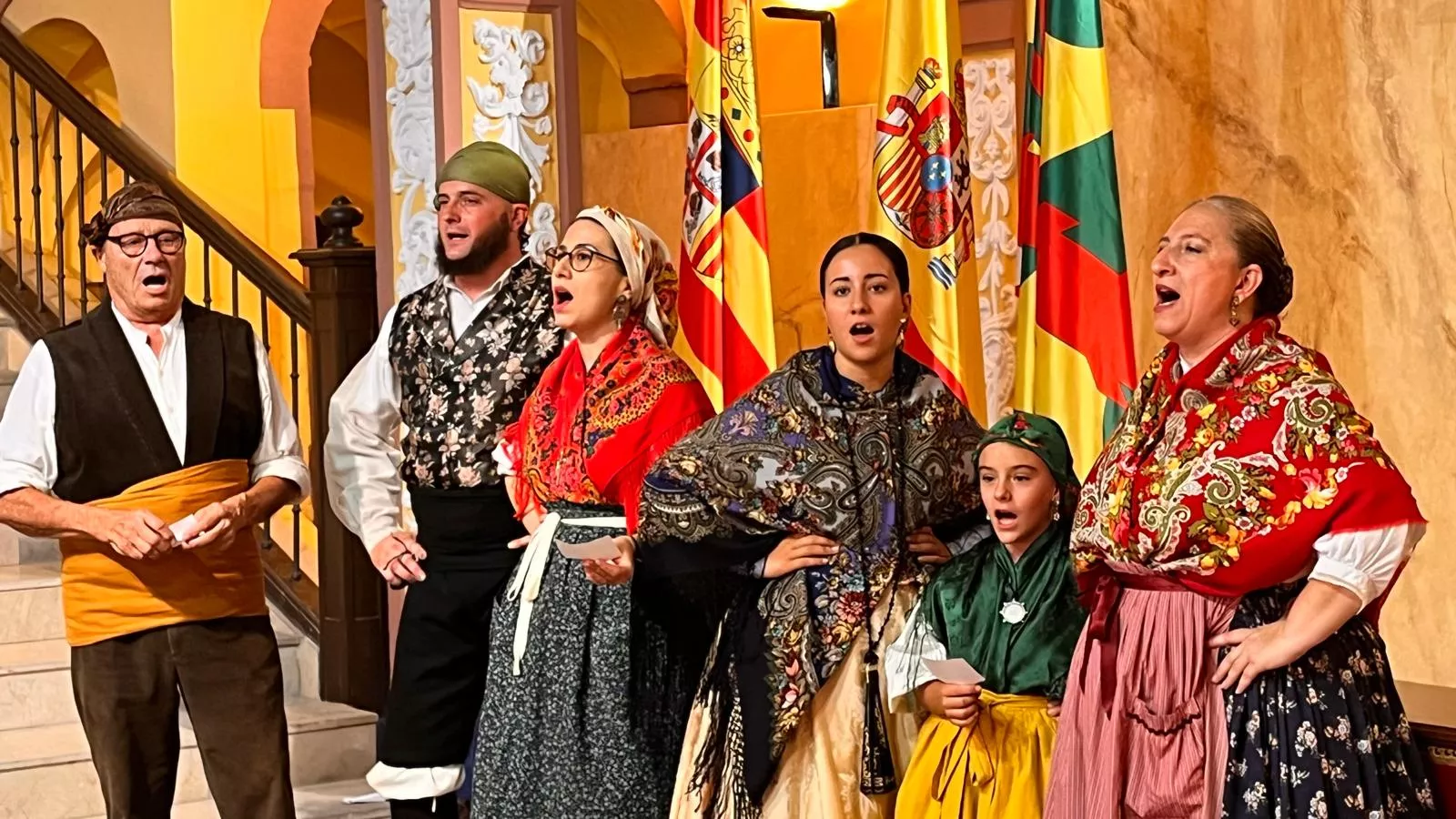 Acto laurentino de reconocimiento a los oscenses en el exterior. Foto Mercedes Manterola