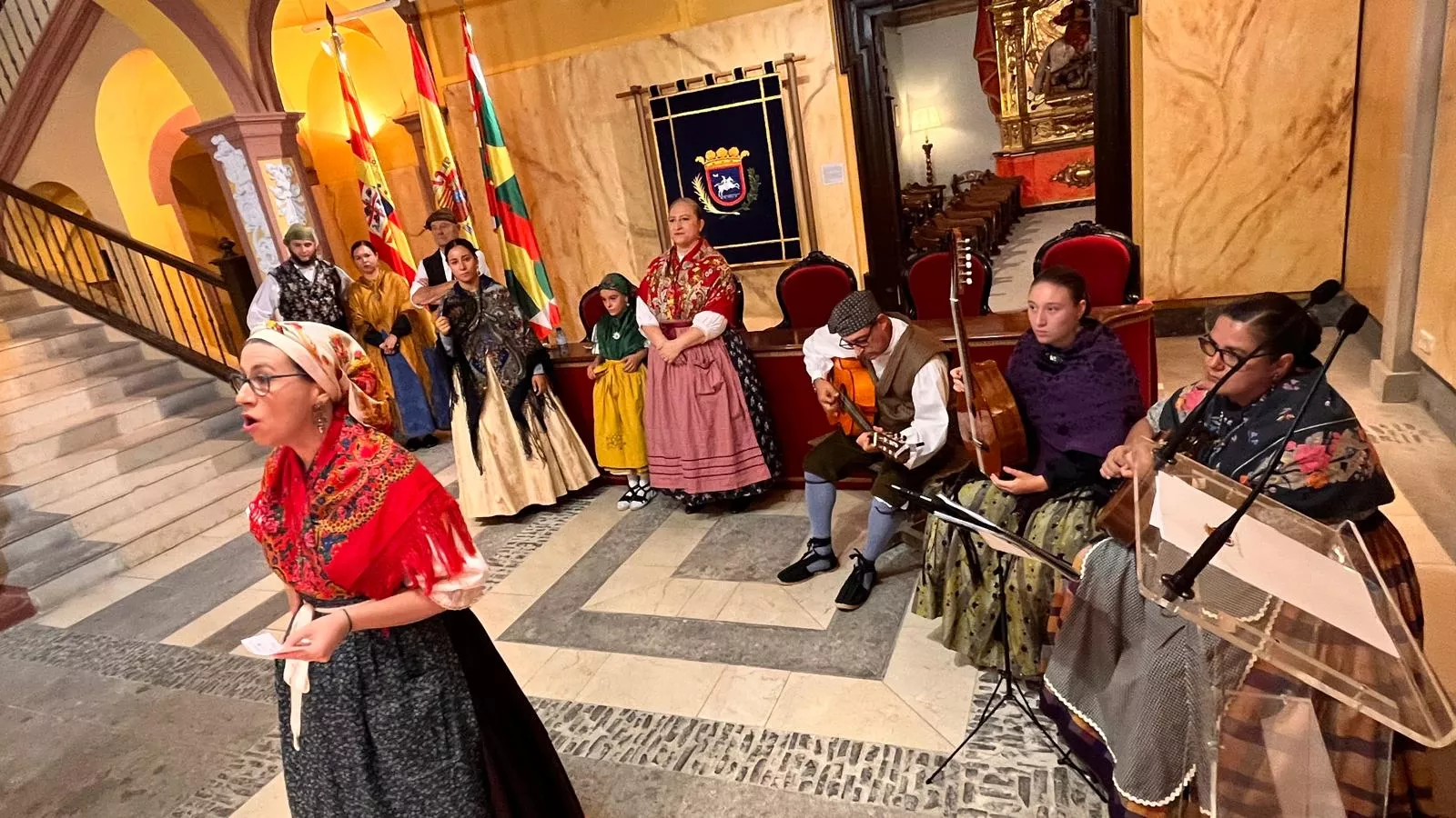 Acto laurentino de reconocimiento a los oscenses en el exterior. Foto Mercedes Manterola