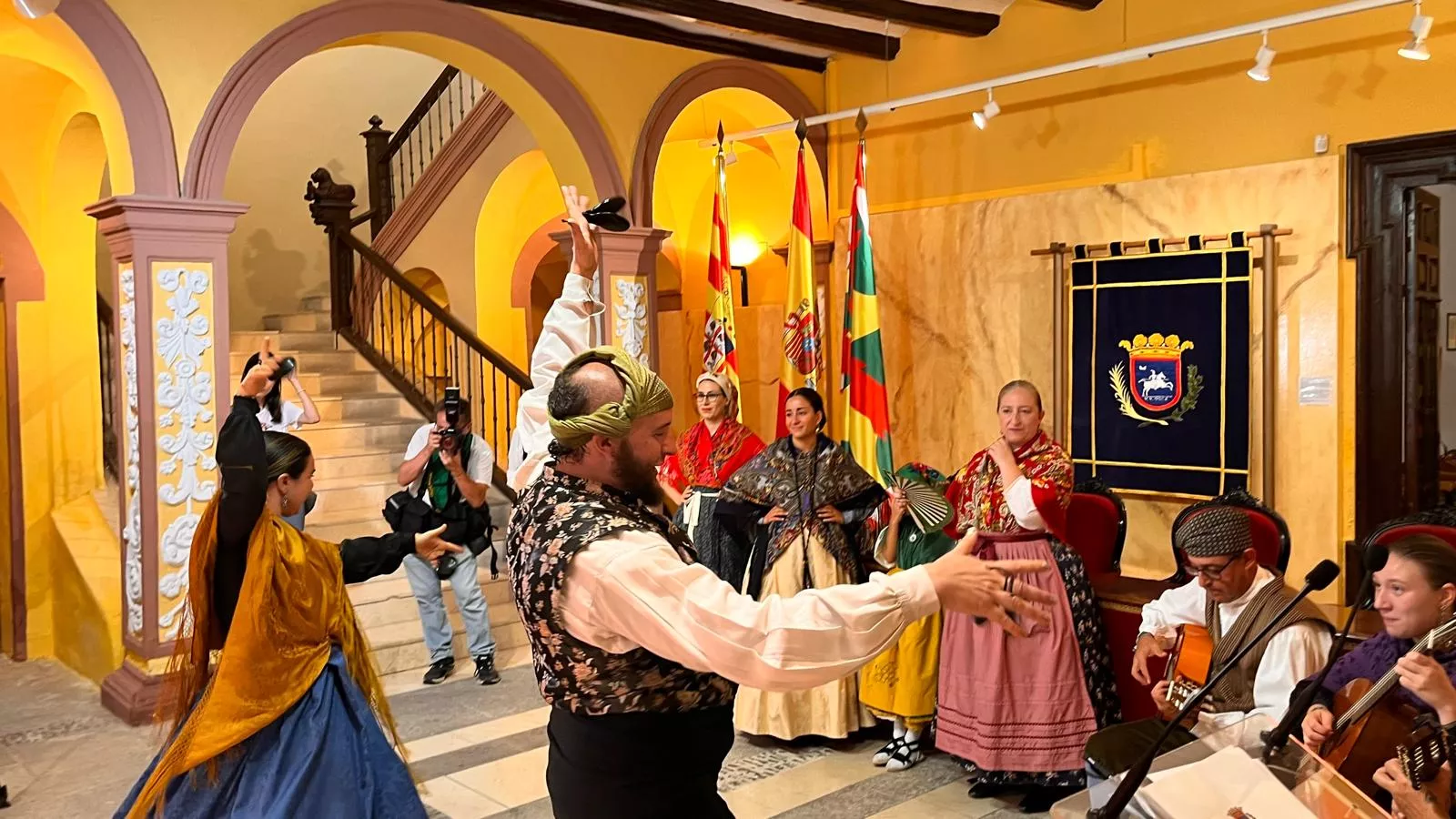 Acto laurentino de reconocimiento a los oscenses en el exterior. Foto Mercedes Manterola