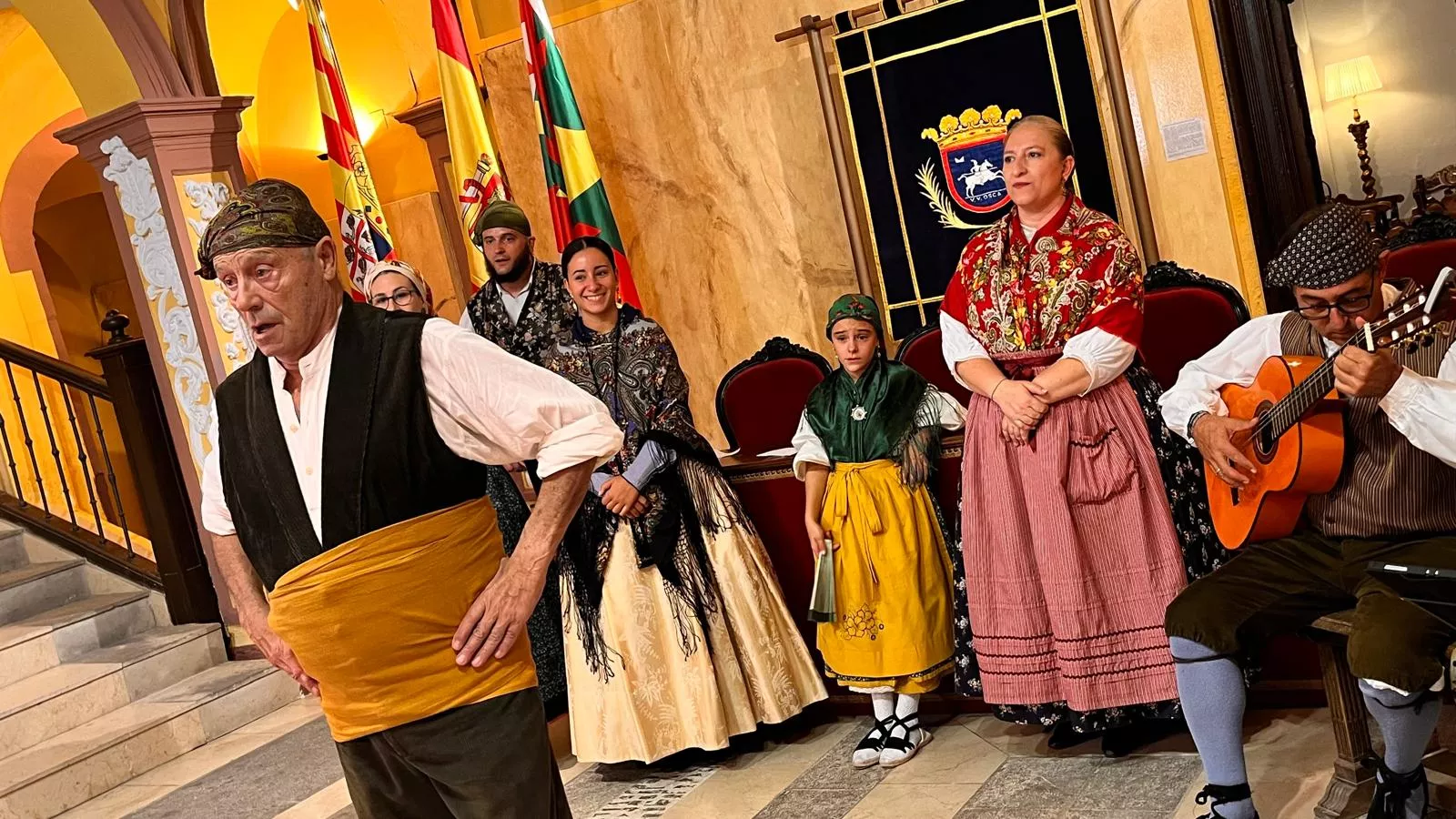 Acto laurentino de reconocimiento a los oscenses en el exterior. Foto Mercedes Manterola