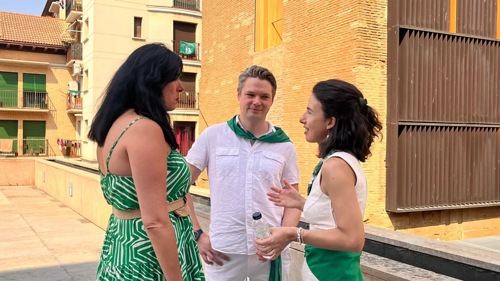 Acto laurentino de reconocimiento a los oscenses en el exterior. Foto Mercedes Manterola